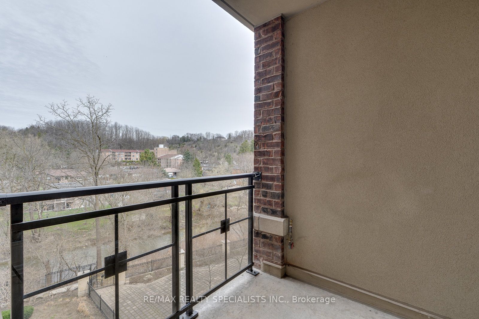 60 Ann Street 401 Property Photo 29