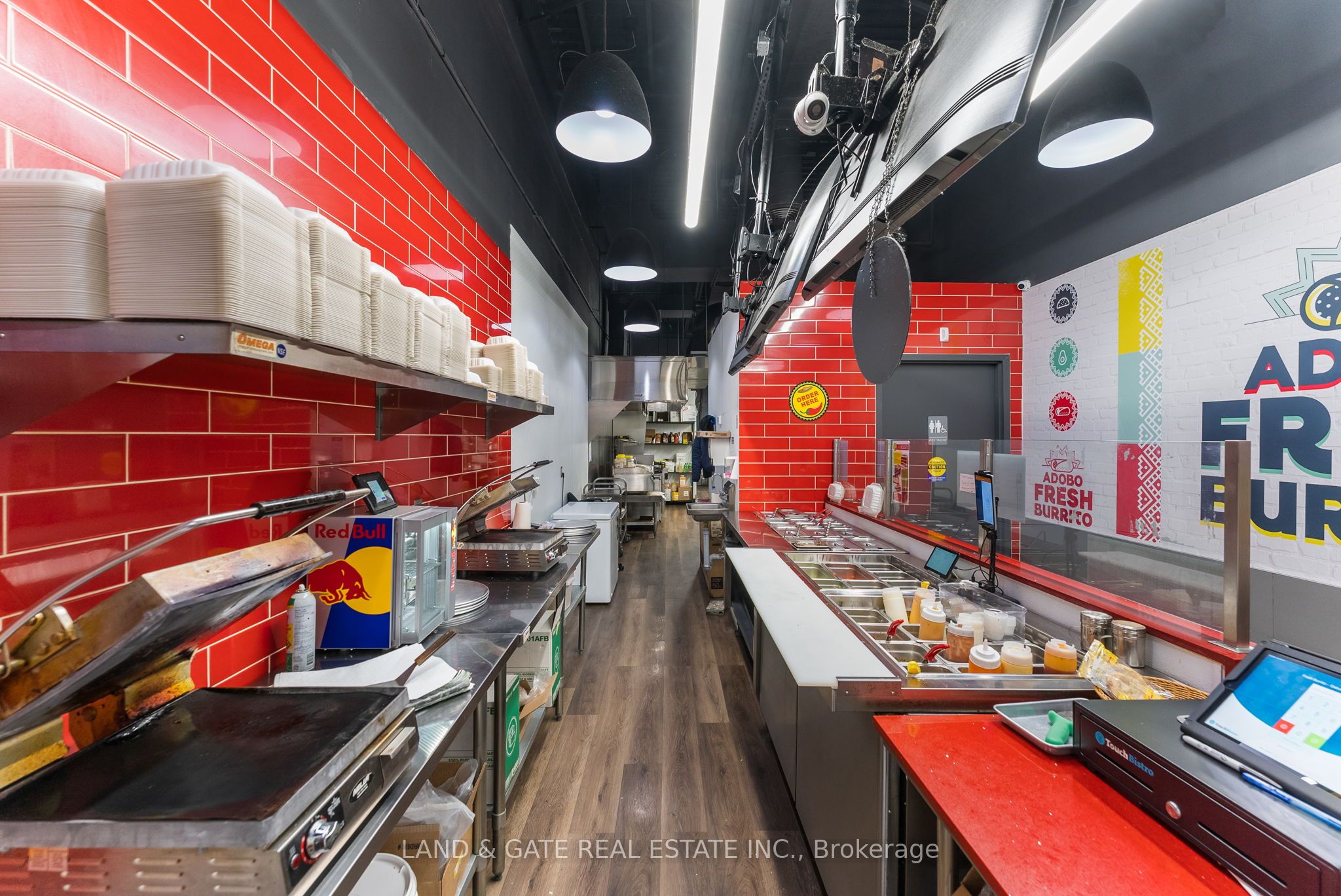 #d3 - 2501 Third Line Property Photo 5
