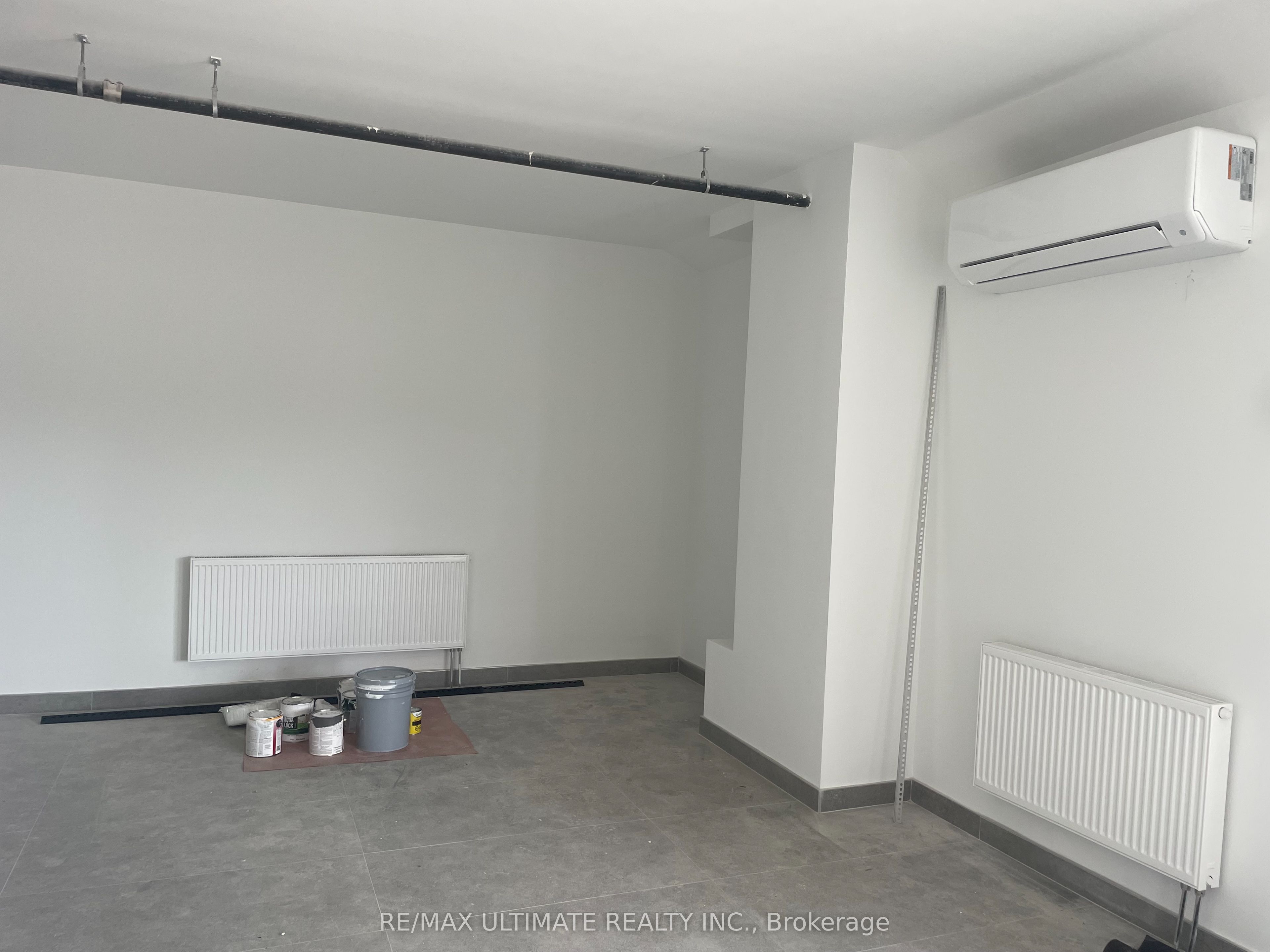 #store - 140 Rogers Road Property Photo 14