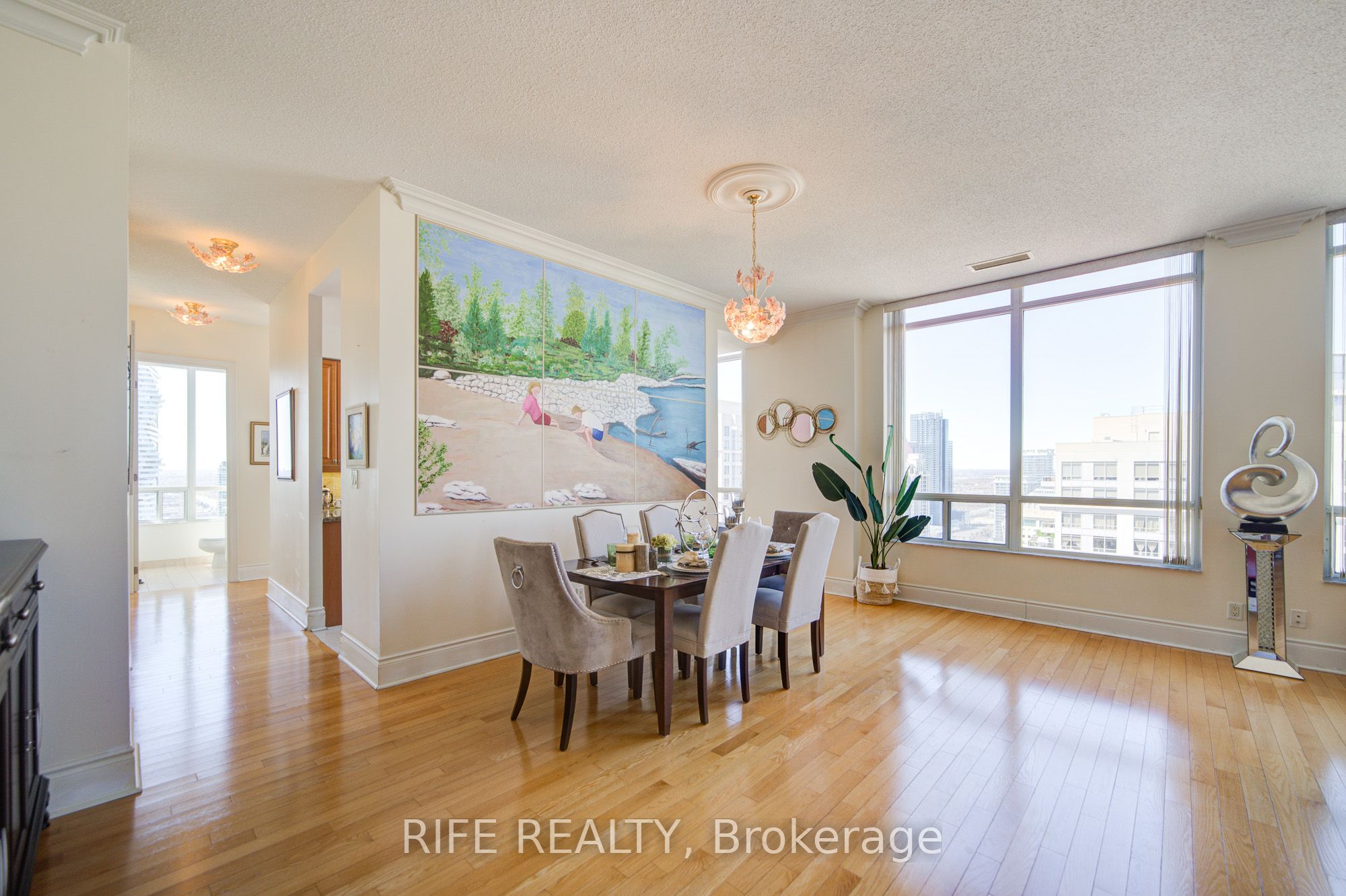 3880 Duke Of York Boulevard Gph10 Property Photo 9