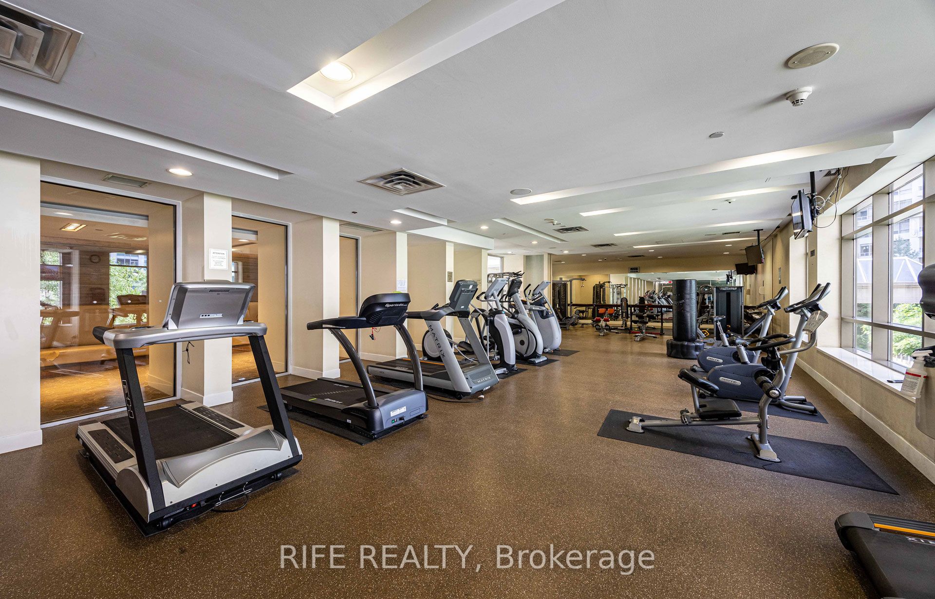 3880 Duke Of York Boulevard Gph10 Property Photo 26