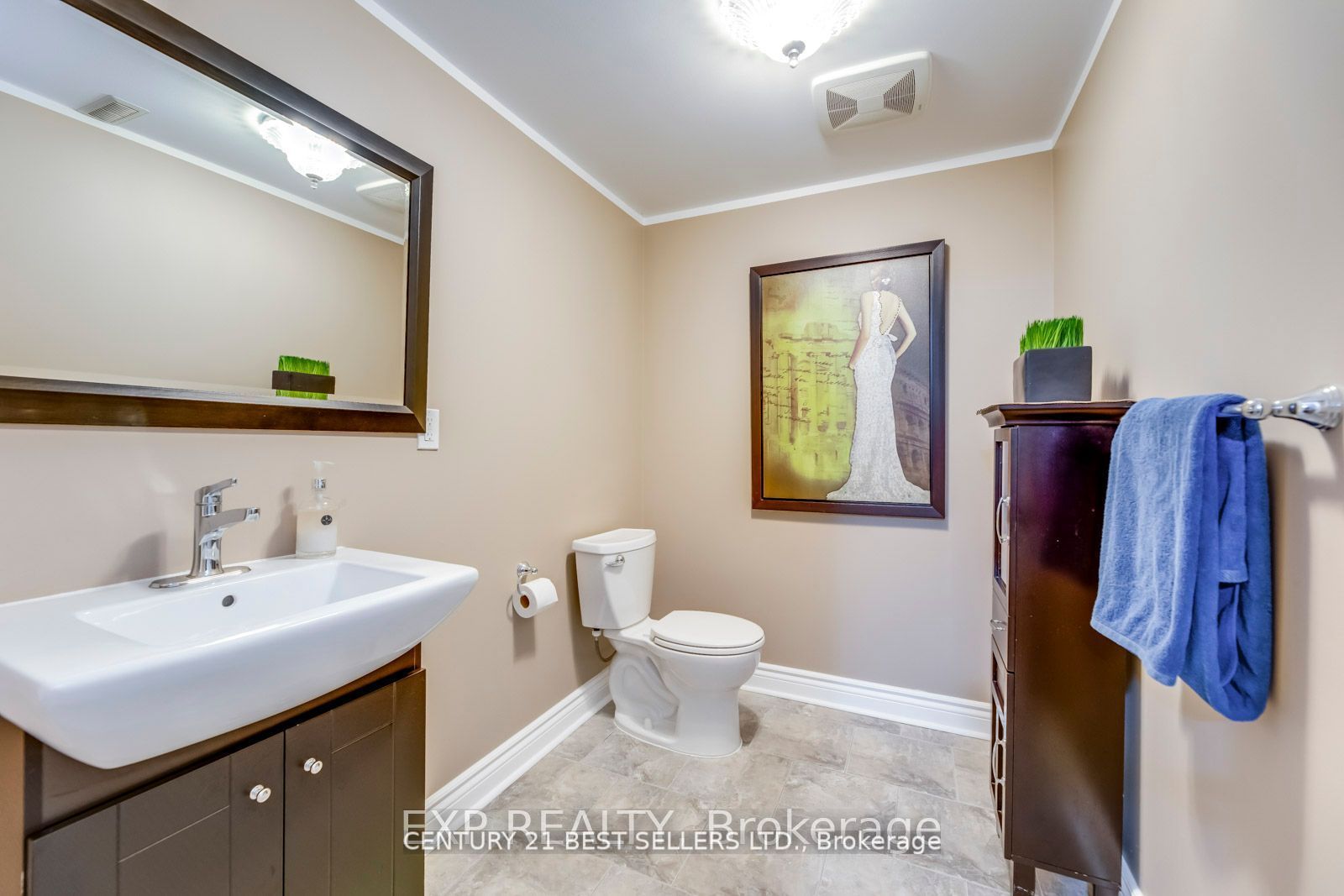 12 Bowshelm Court Property Photo 4