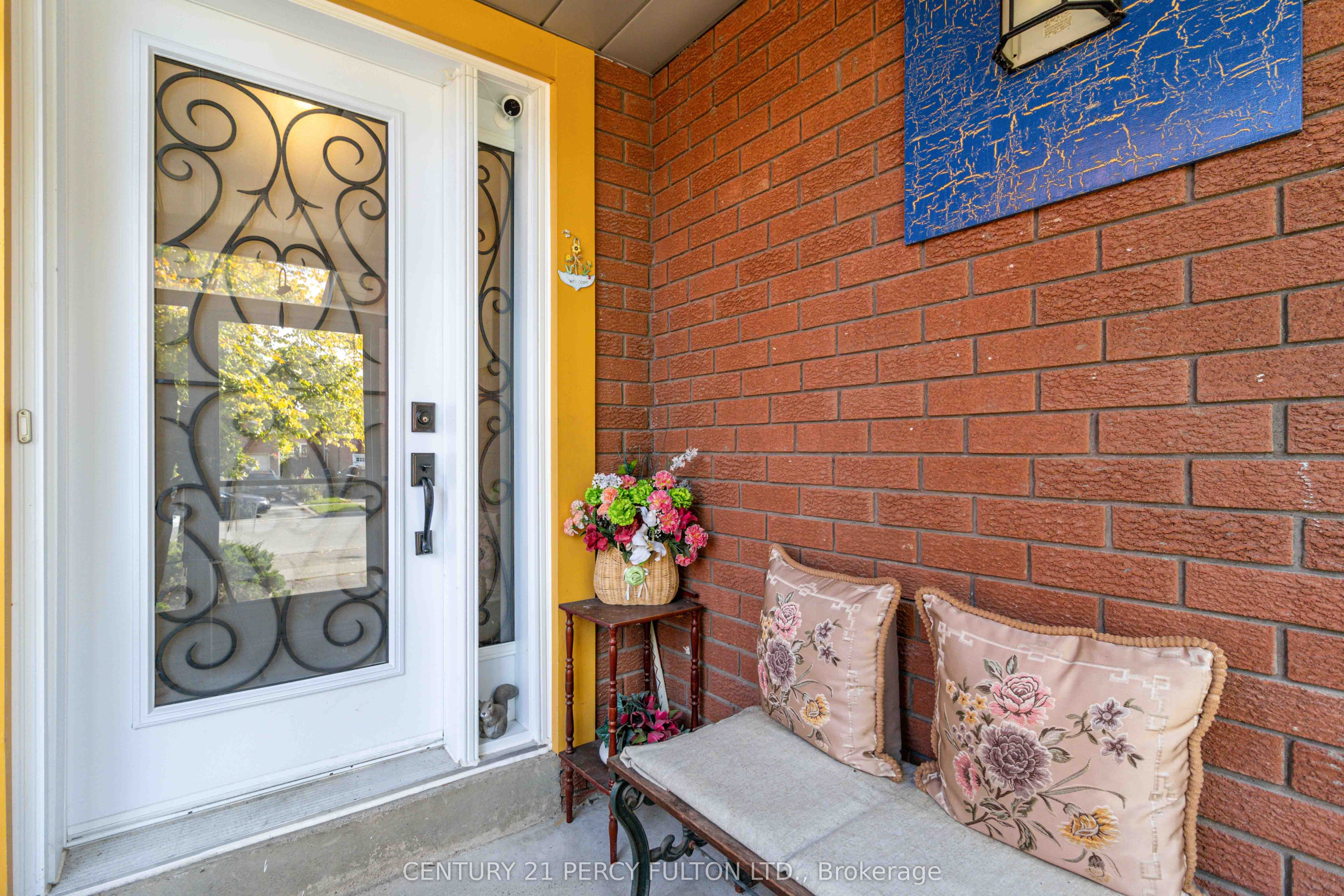 178 Torrance Woods Wood Property Photo 3