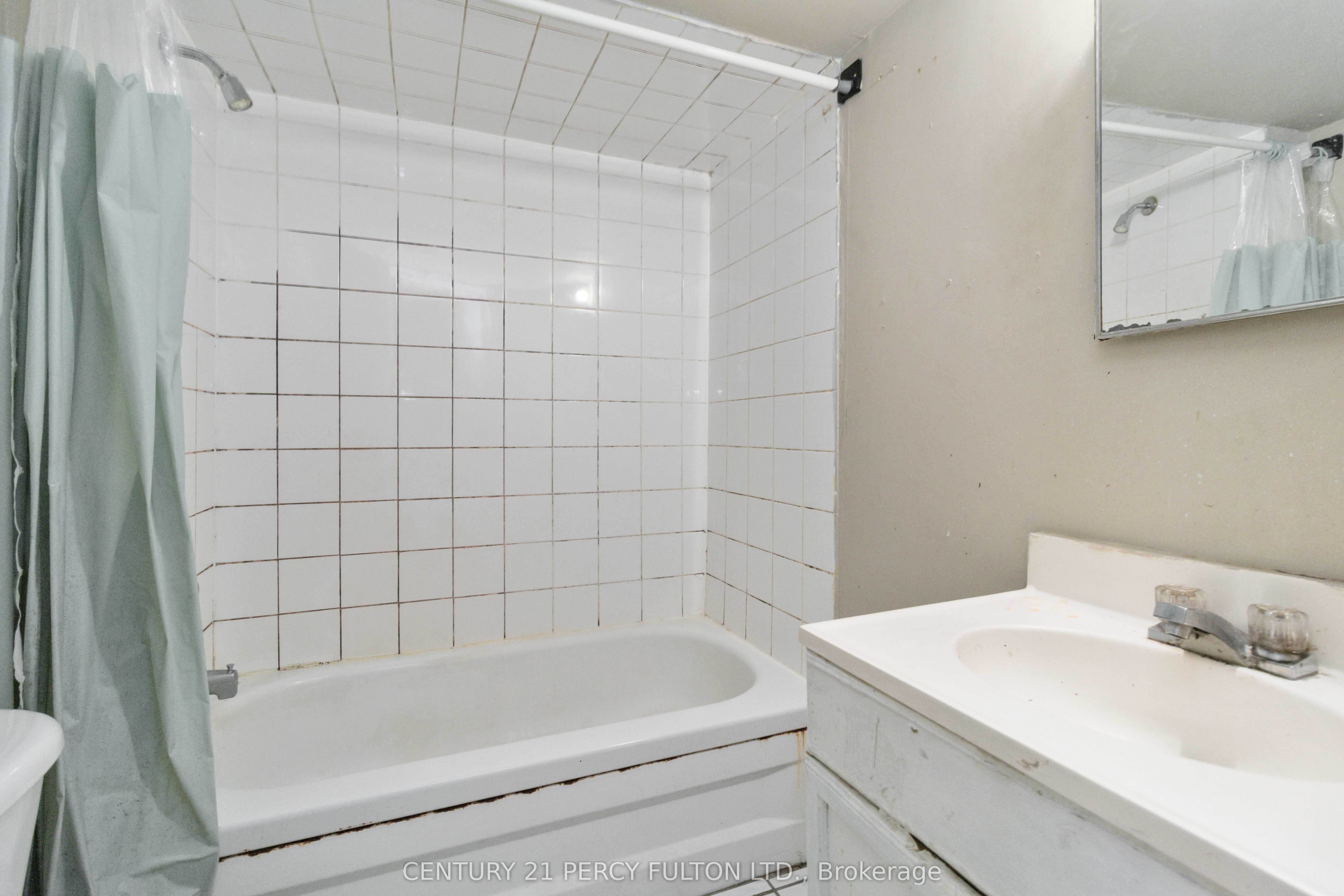 178 Torrance Woods Wood Property Photo 29