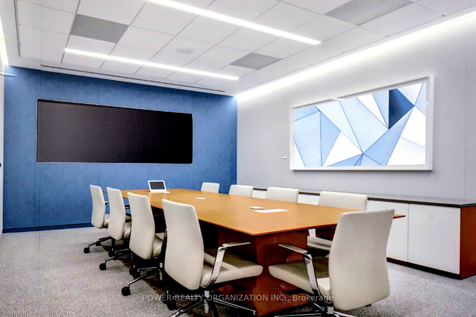 320 Matheson Boulevard W 301&302 Property Photo 10