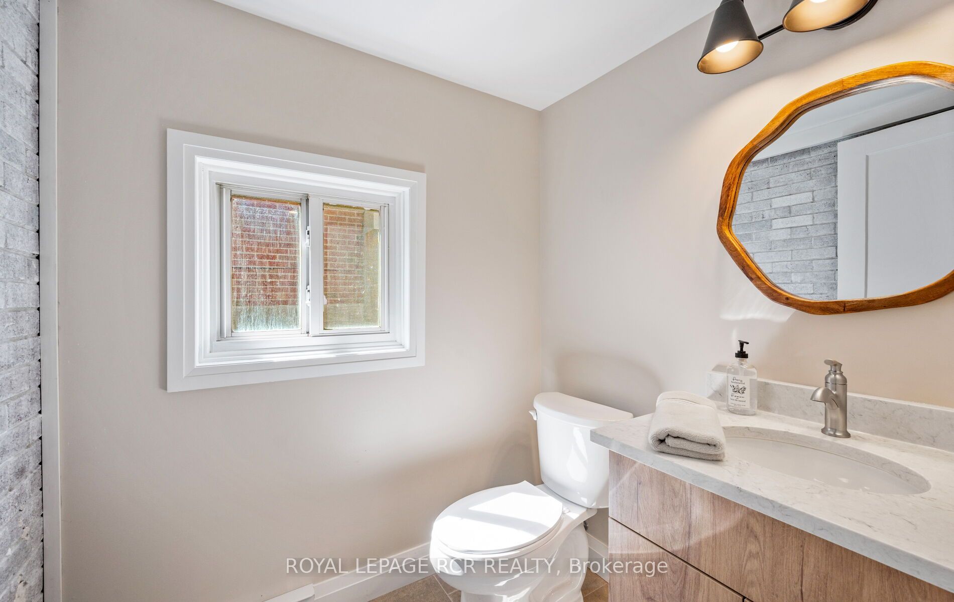 10 Faulkner Street Property Photo 35