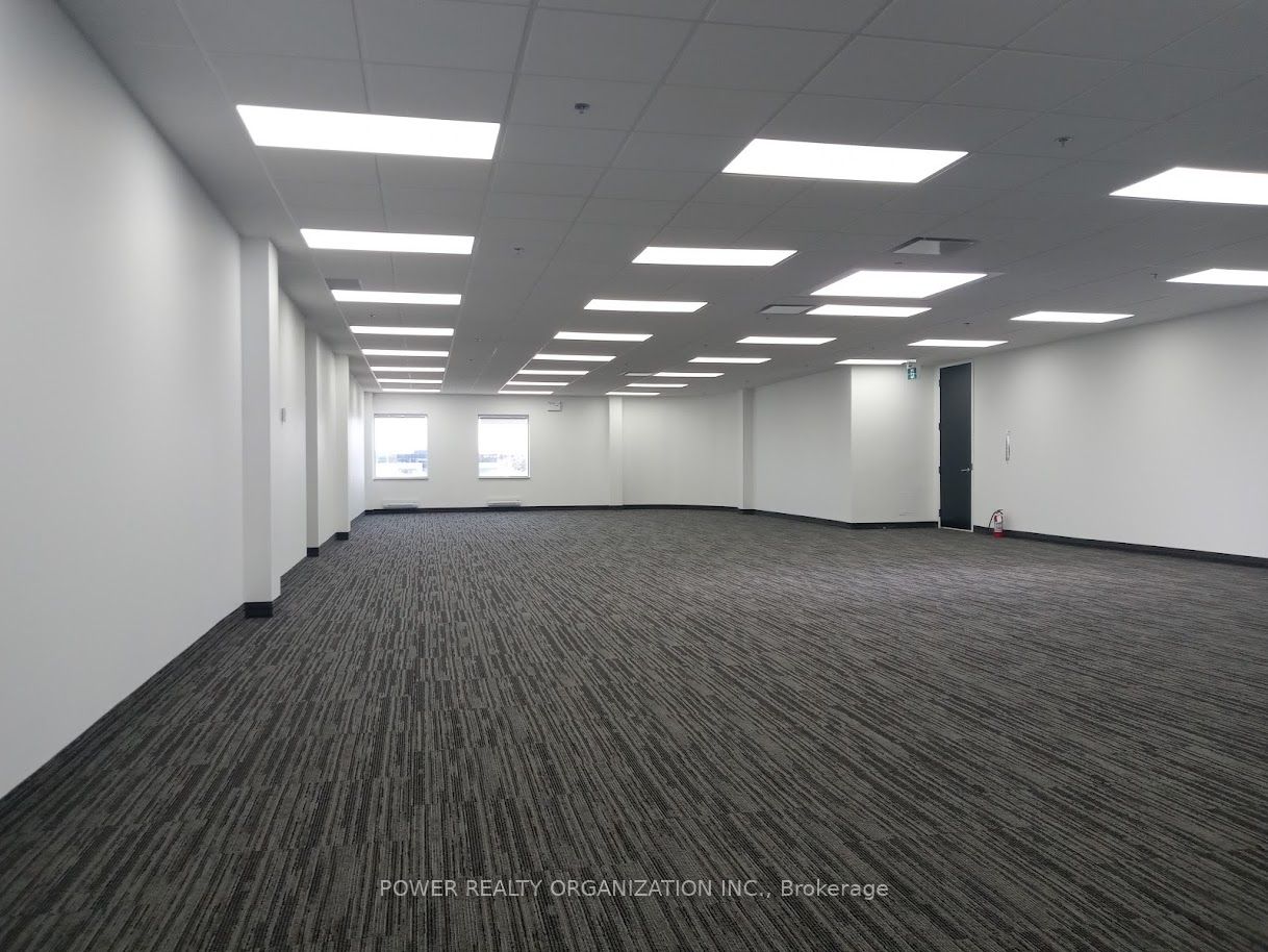 #213 - 320 Matheson Boulevard Property Photo 10