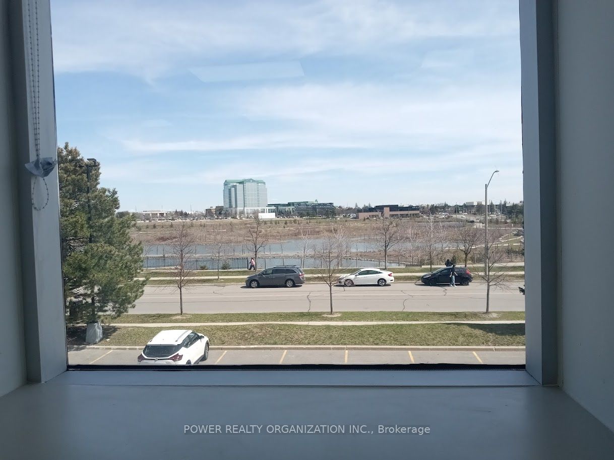 #213 - 320 Matheson Boulevard Property Photo 12