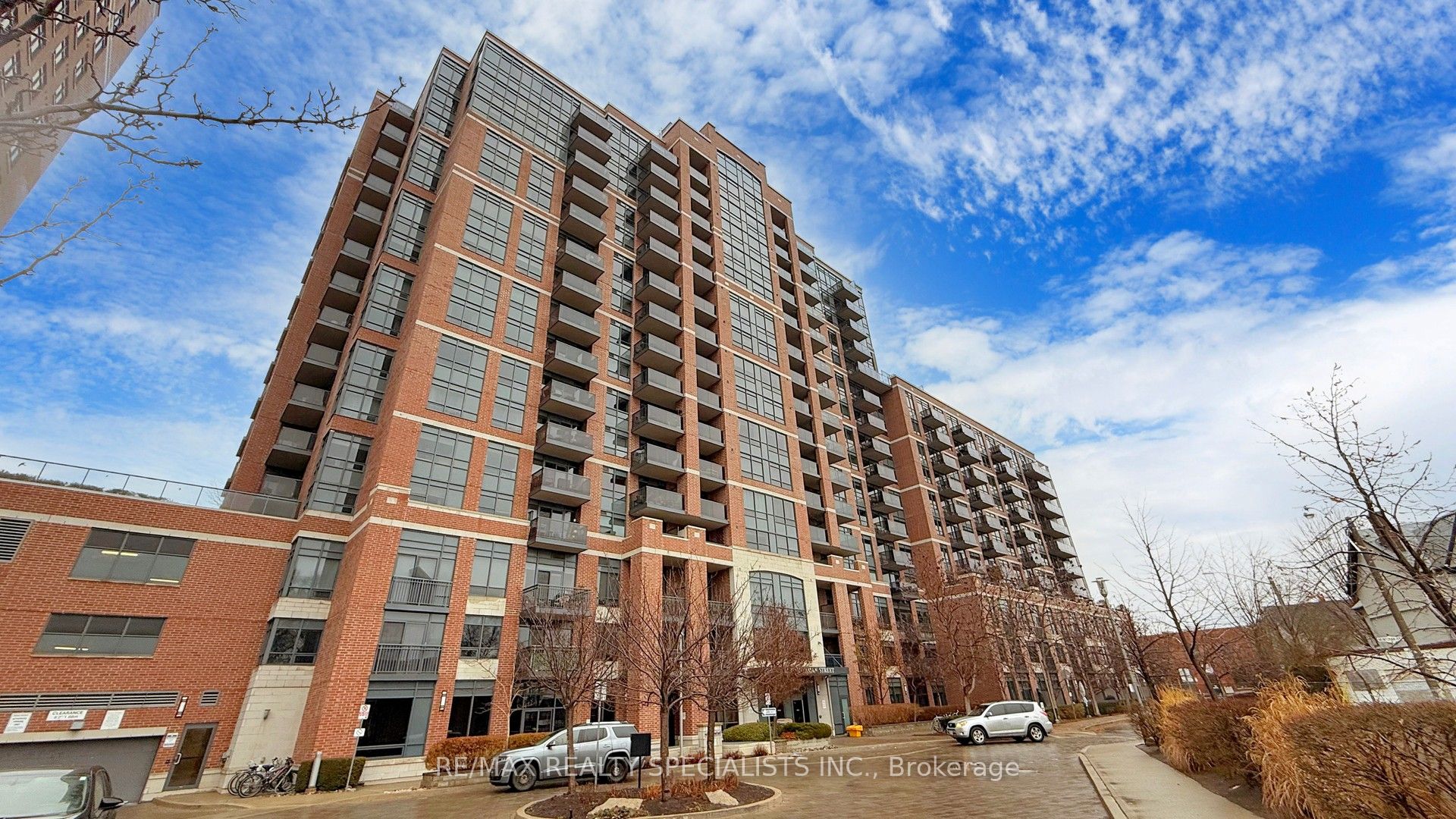 #1412 - 61 Heintzman Street Property Photo 1