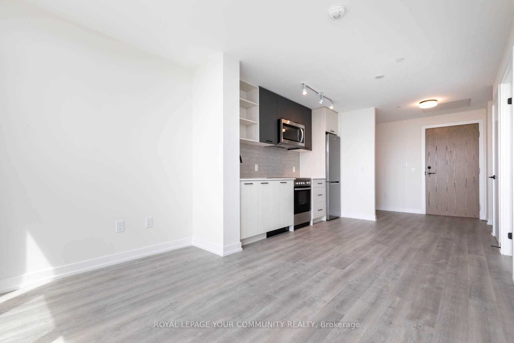 #805 - 2300 St Clair Avenue Property Photo 10