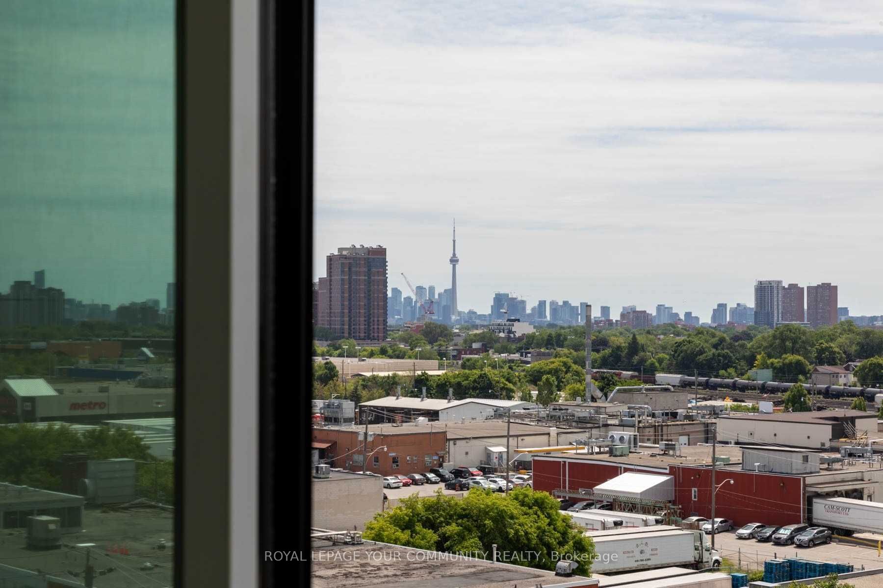 #805 - 2300 St Clair Avenue Property Photo 25