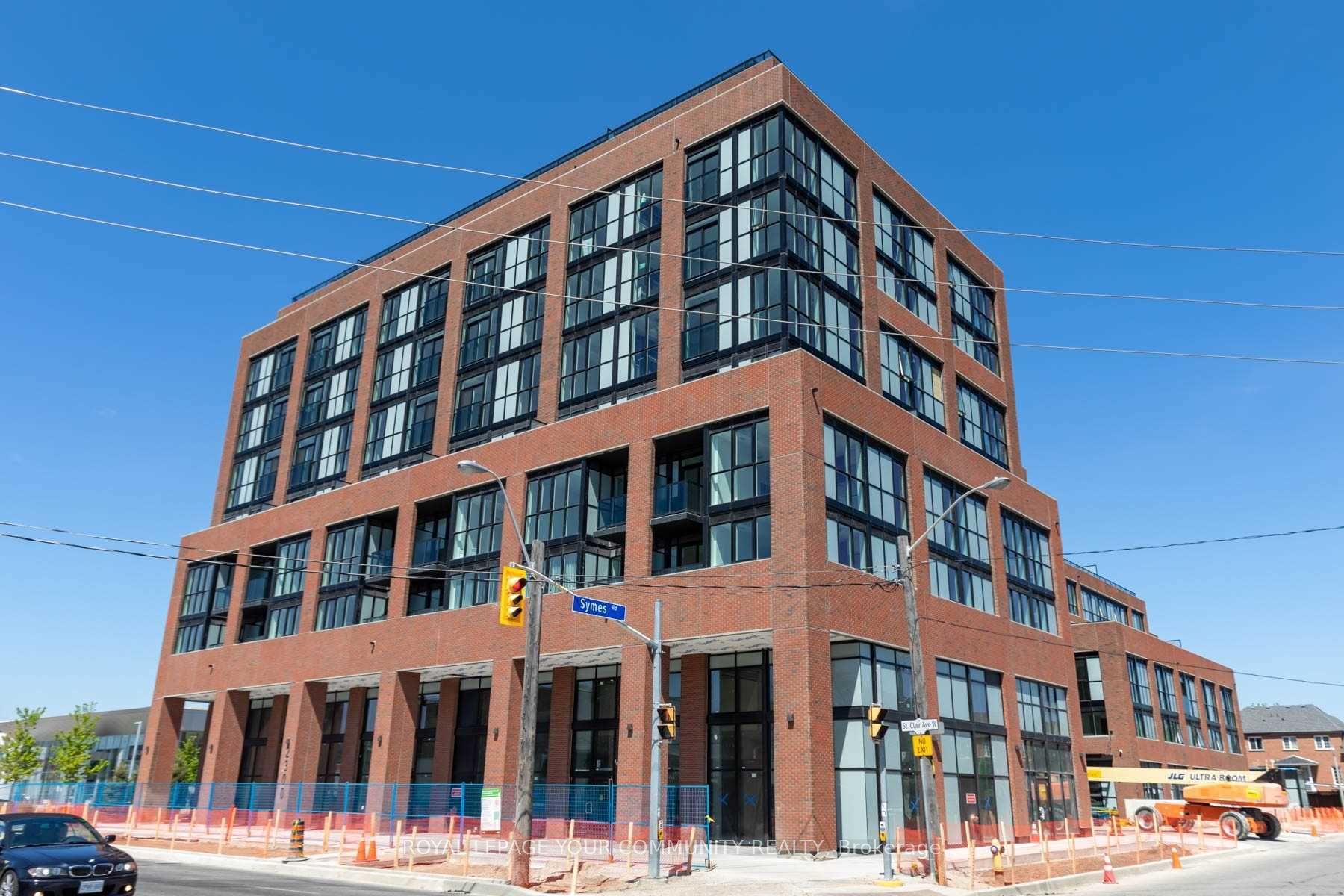 #805 - 2300 St Clair Avenue Property Photo 31