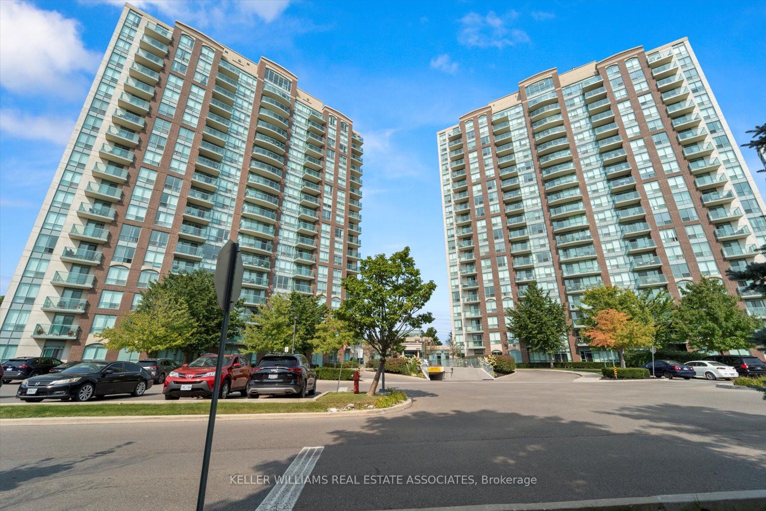 #401 - 4879 Kimbermount Avenue Property Photo 1