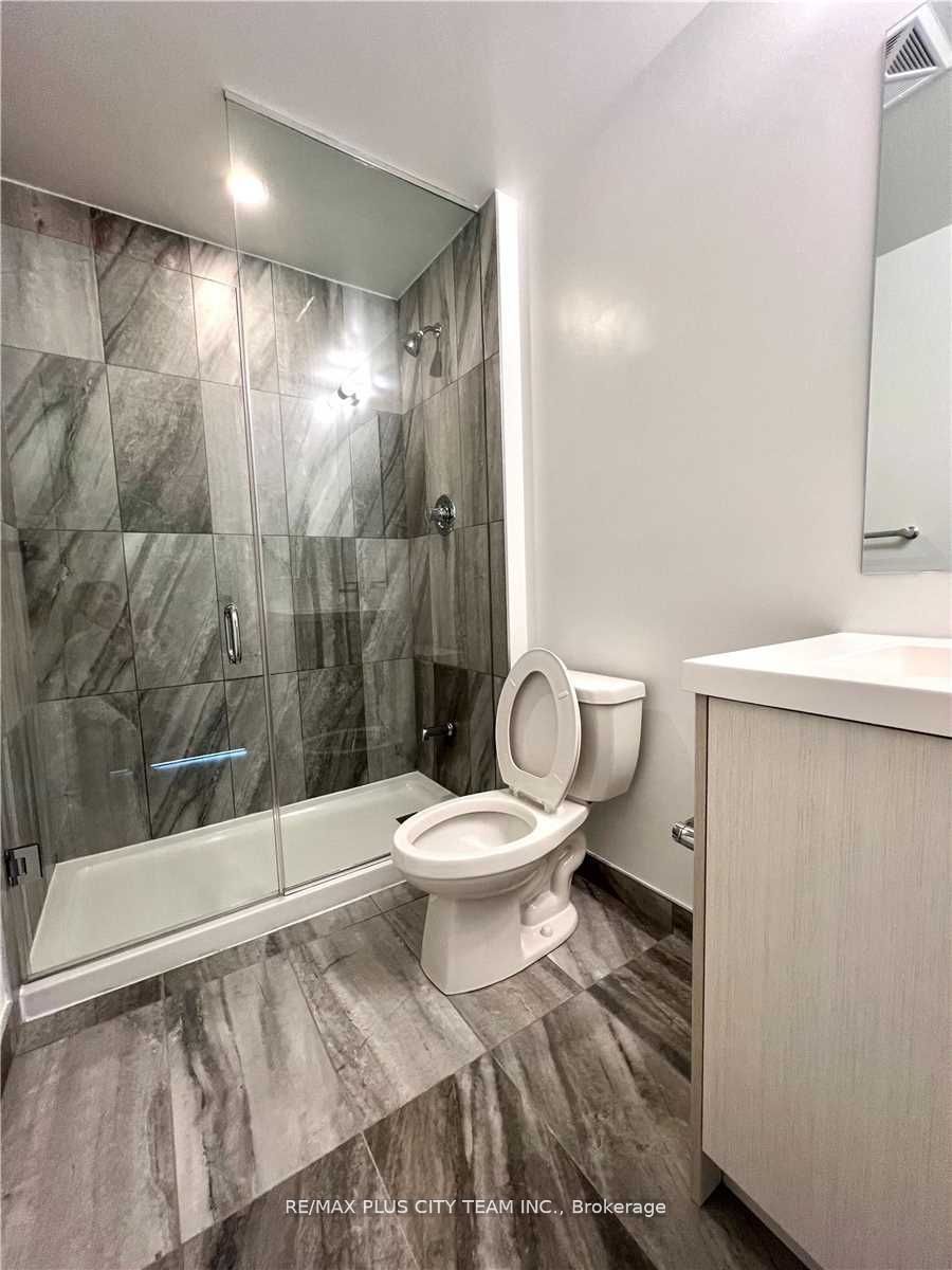 #712 - 60 George Butchart Drive Property Photo 12