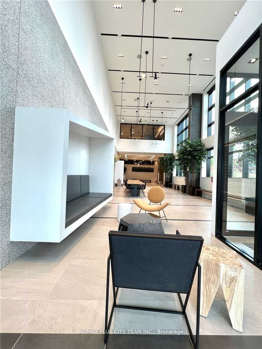 #712 - 60 George Butchart Drive Property Photo 22