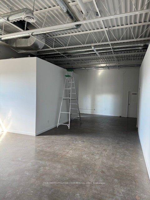 #200 - 88 Cawthra Avenue Property Photo 4