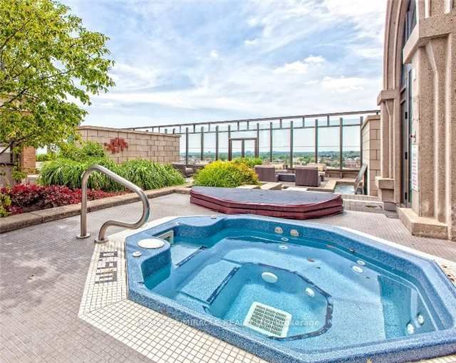 385 Prince Of Wales Drive 616 Property Photo 8