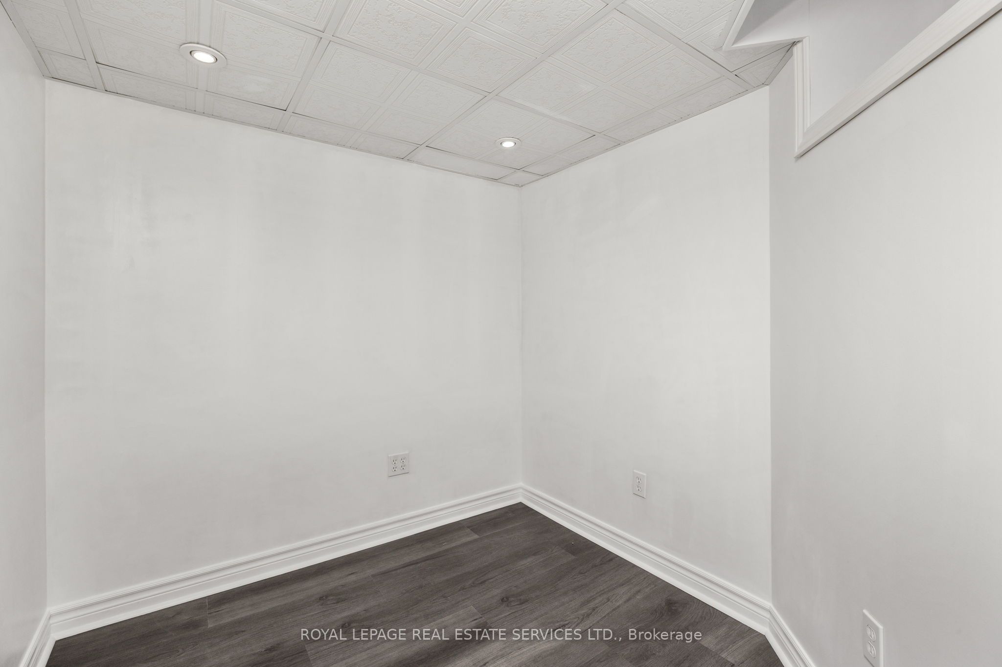 1141 Westview Ter Property Photo 30