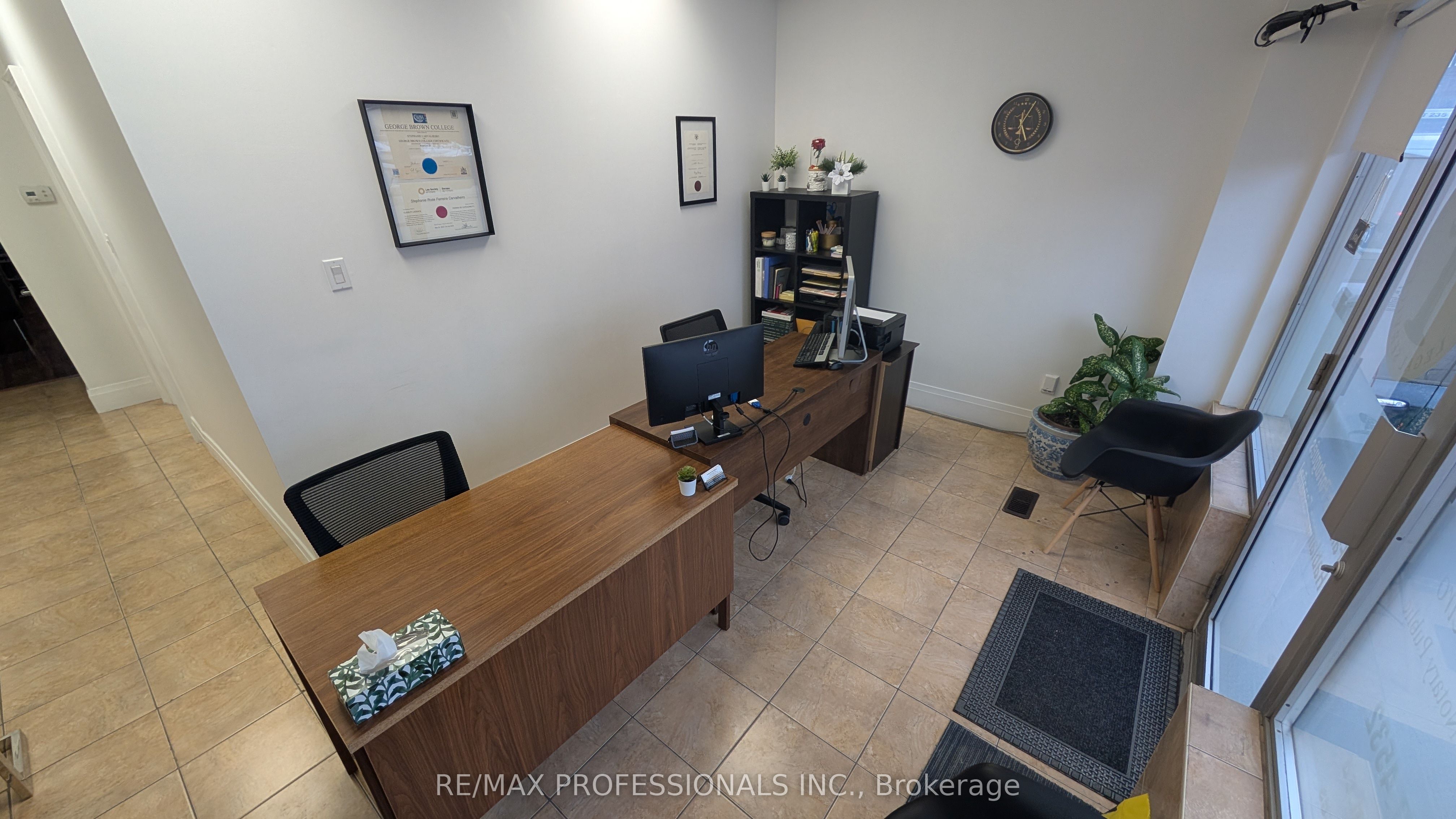 #office #1 - 486 Rogers Road Property Photo 4