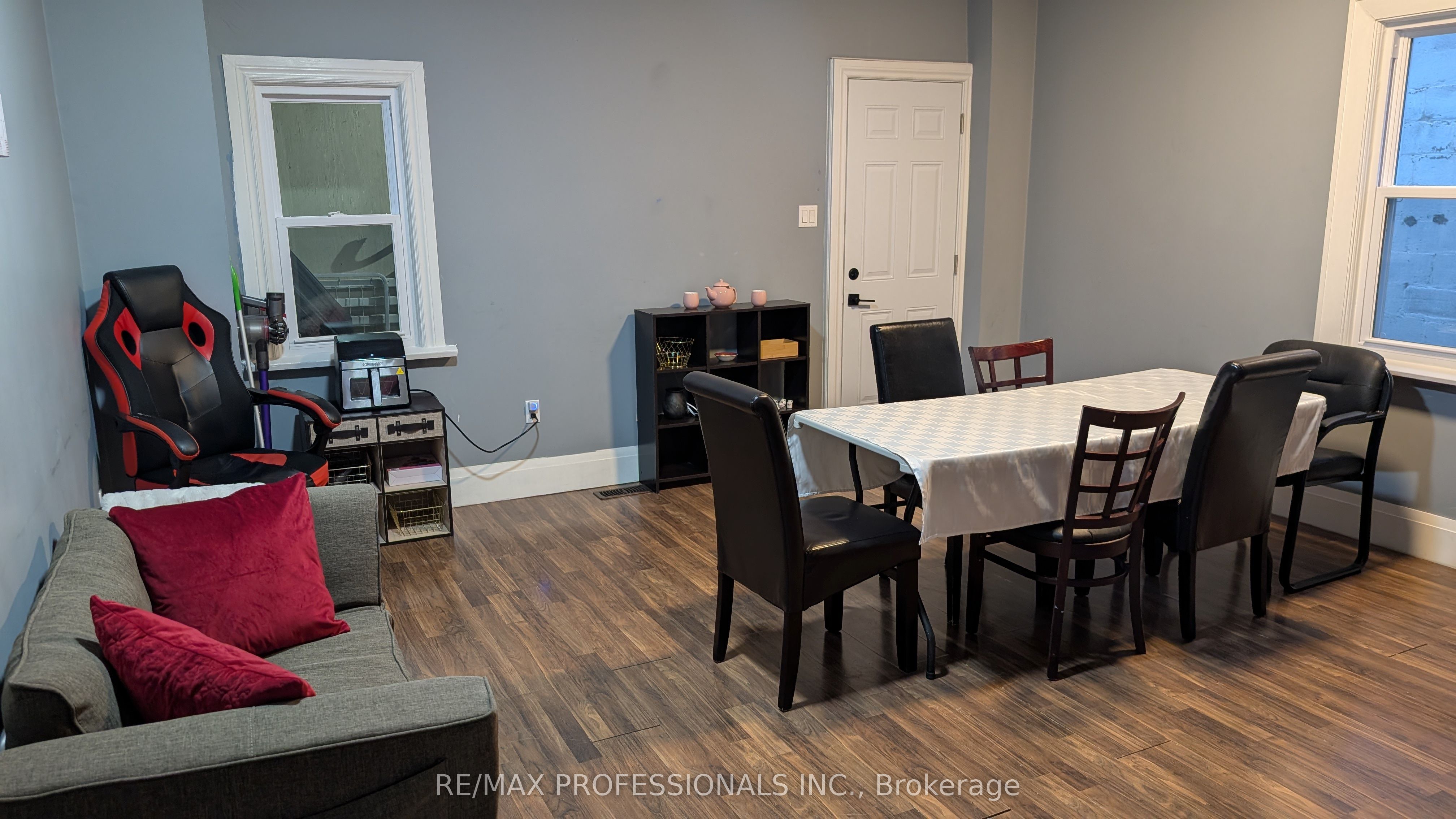 486 Rogers Road Office #2 Property Photo 6
