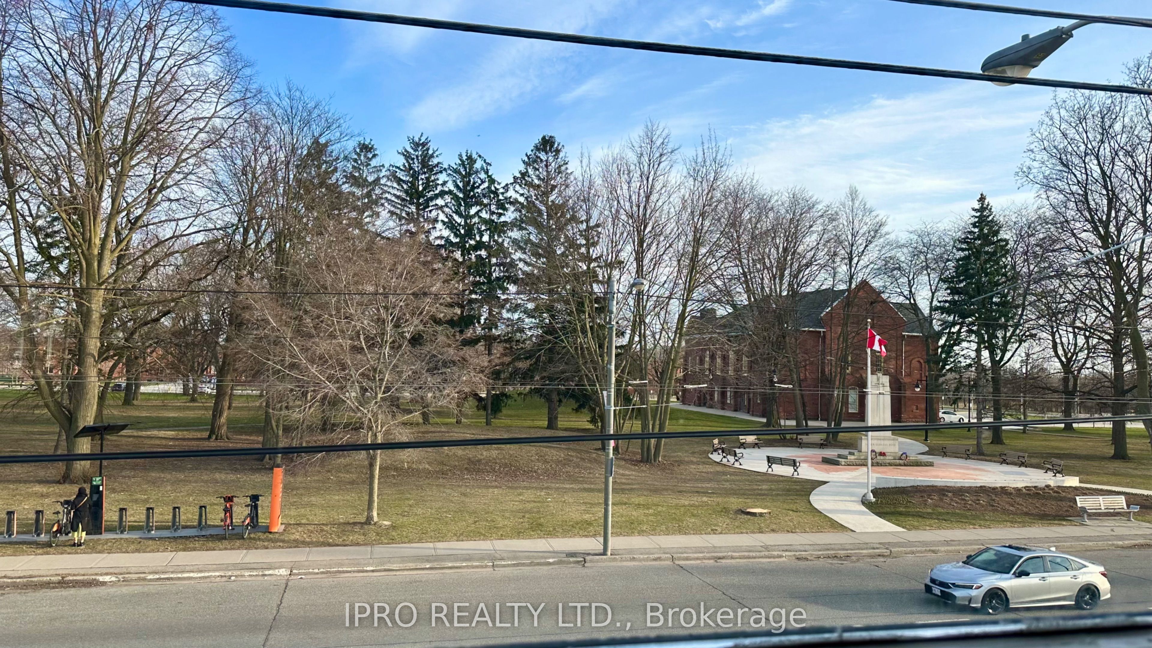 3140 Lake Shore Boulevard W Property Photo 4