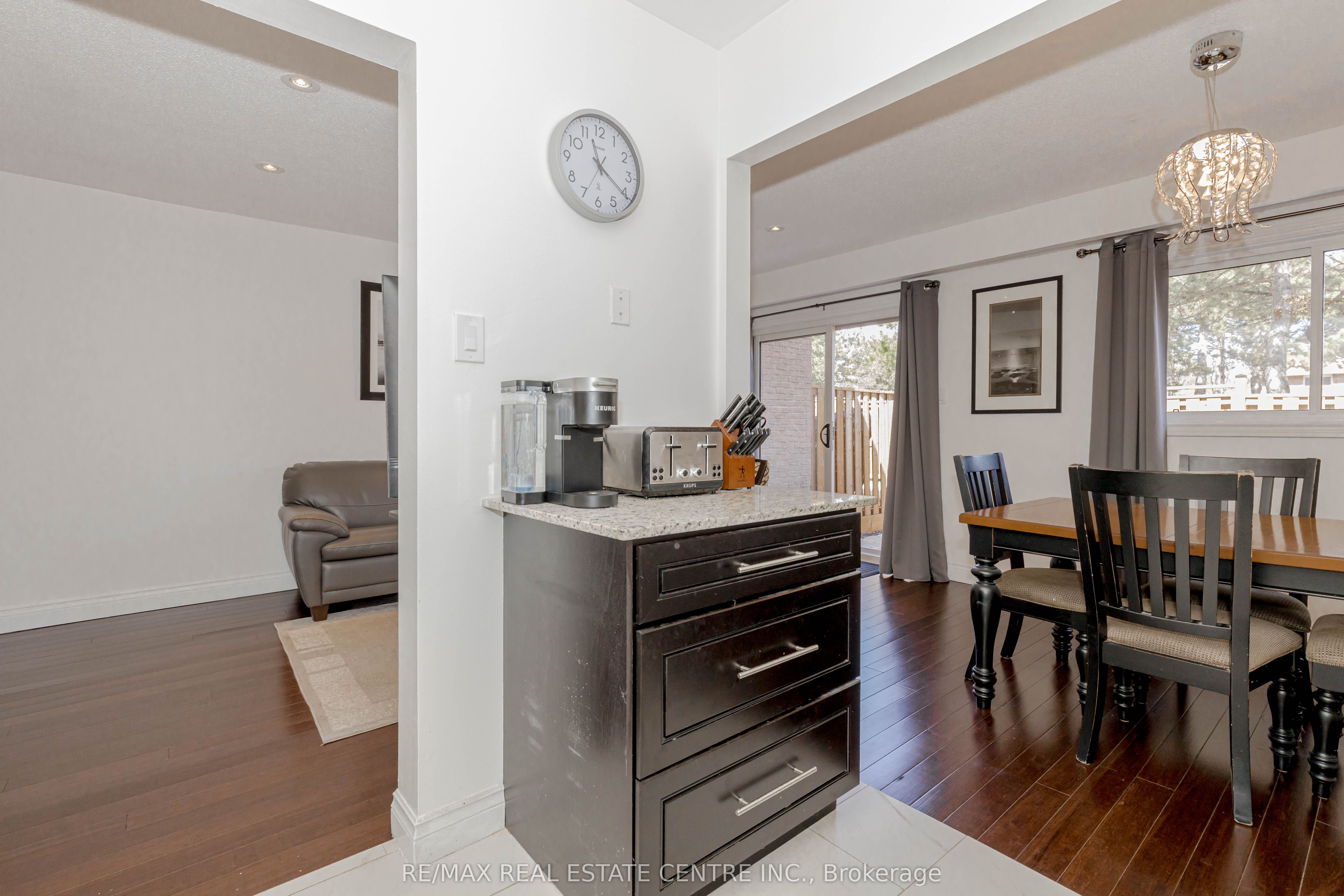 #123 - 1526 Lancaster Drive Property Photo 18