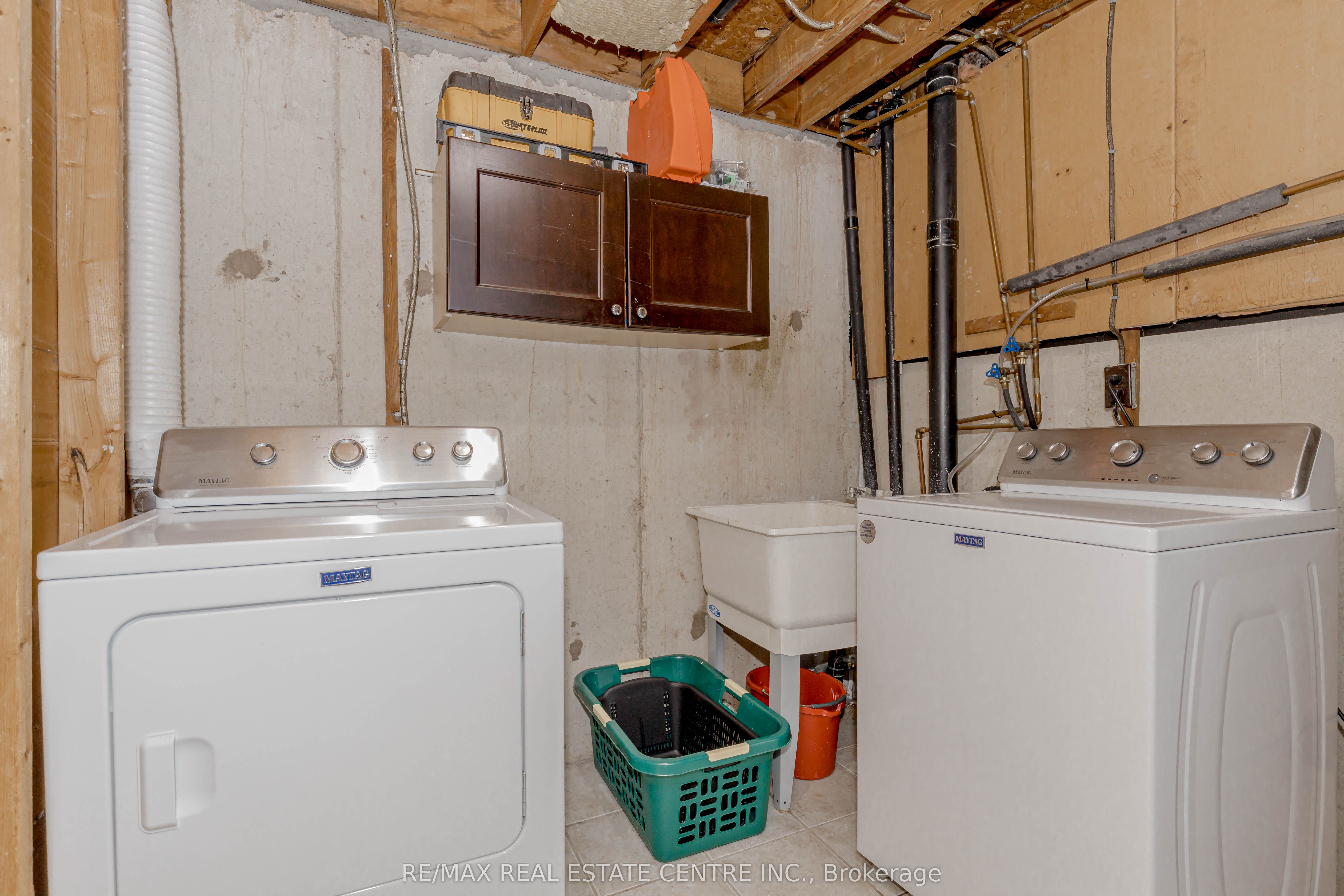 #123 - 1526 Lancaster Drive Property Photo 41