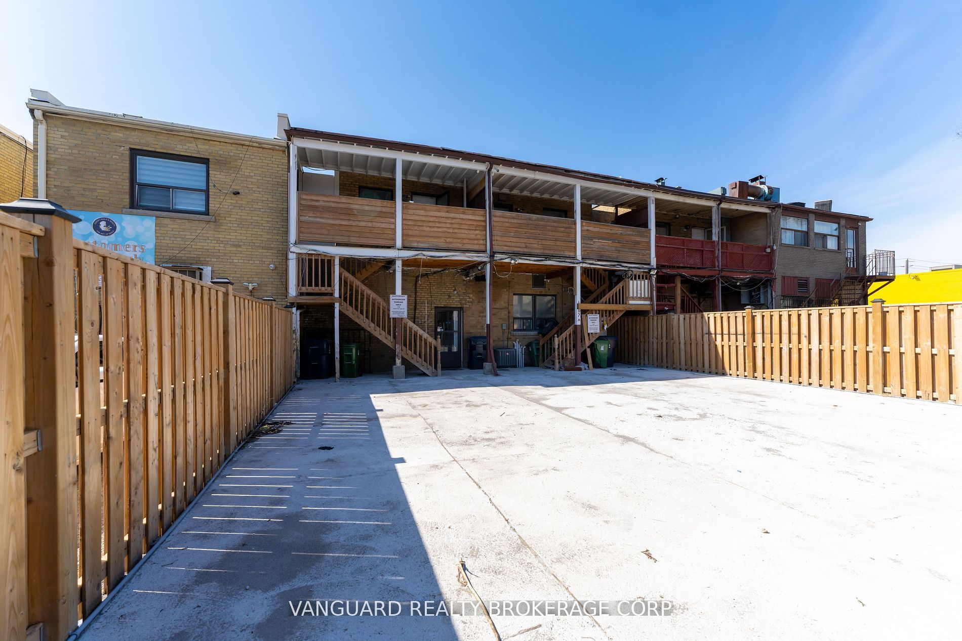 1705-1707 Jane Street Property Photo 10