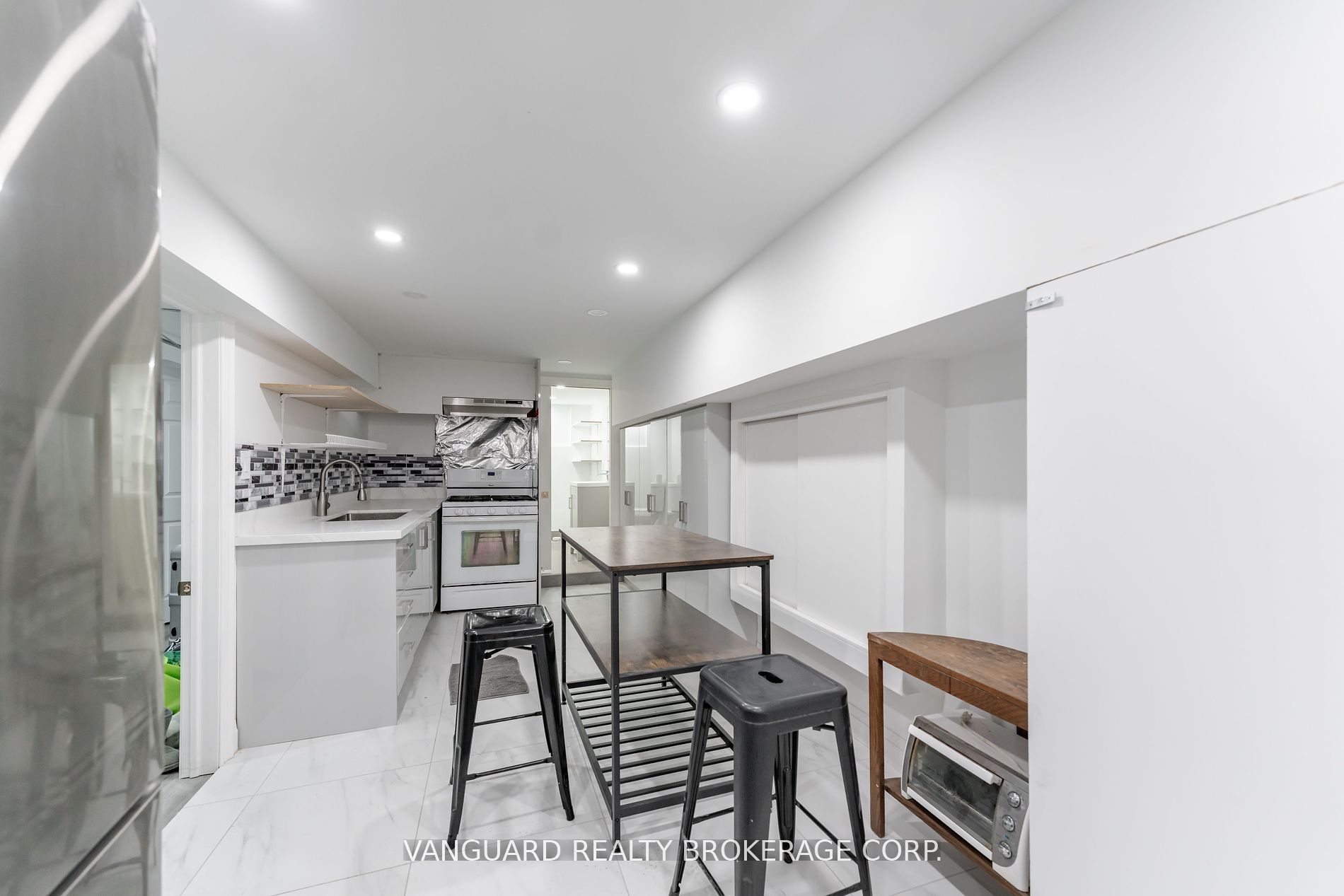 1705-1707 Jane Street Property Photo 27