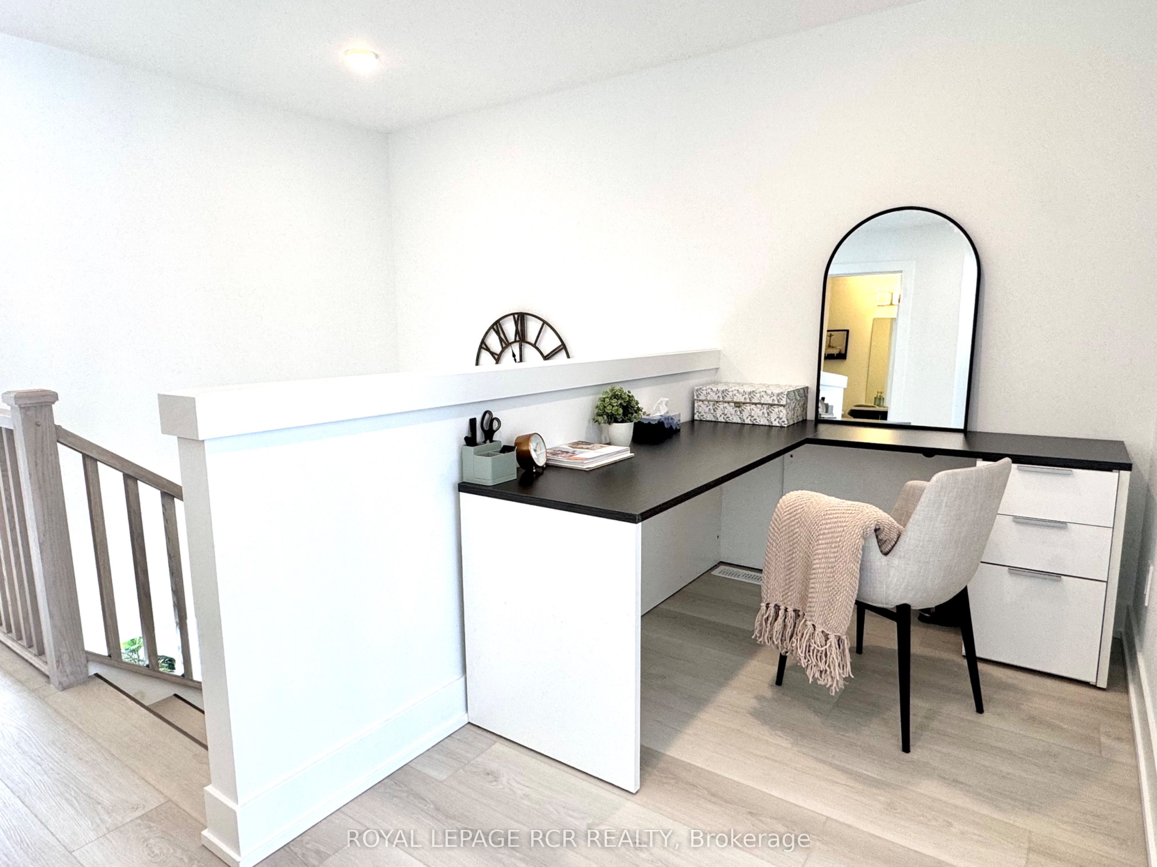 #20 - 690 Broadway Avenue Property Photo 17