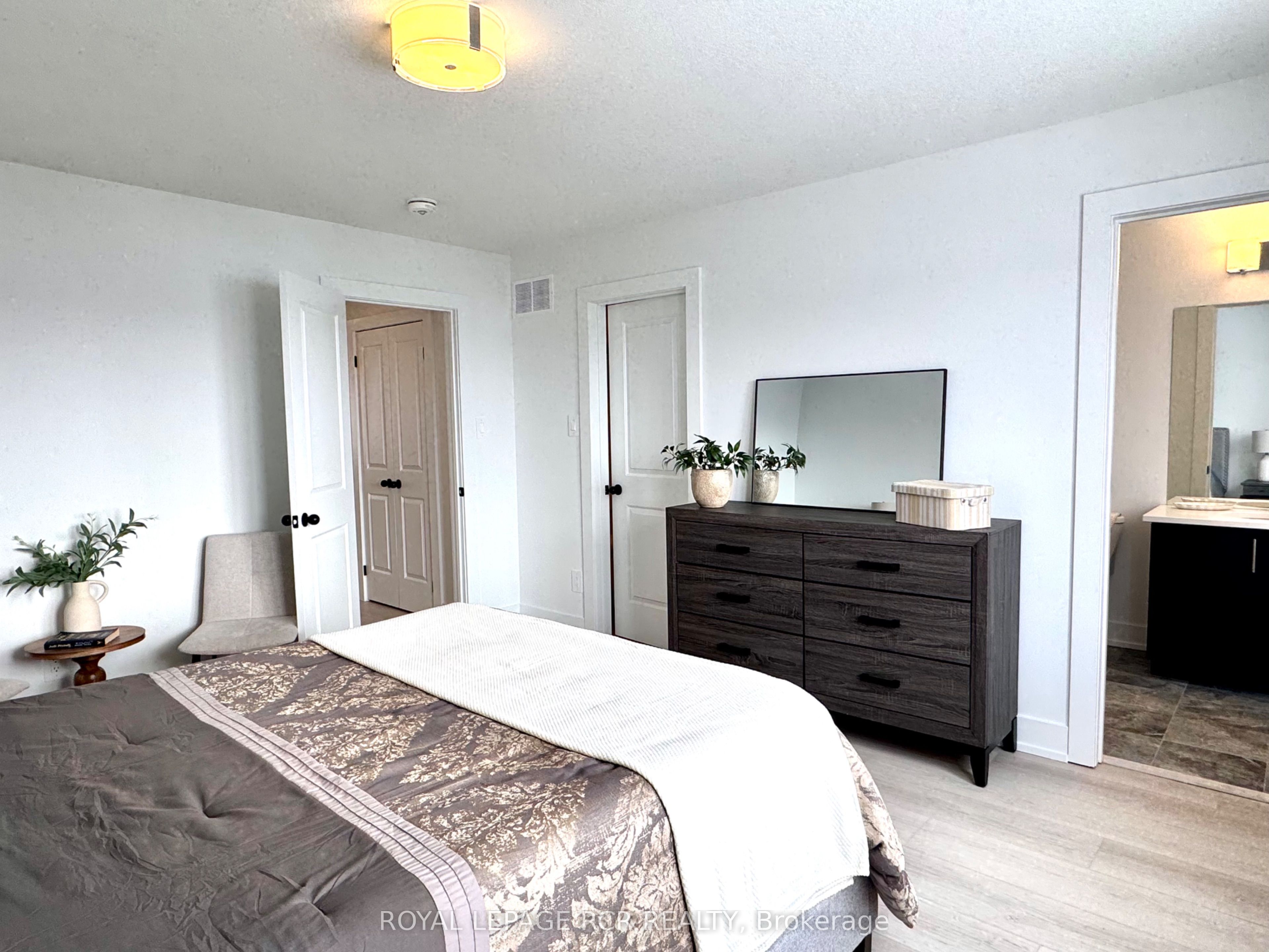 #20 - 690 Broadway Avenue Property Photo 19