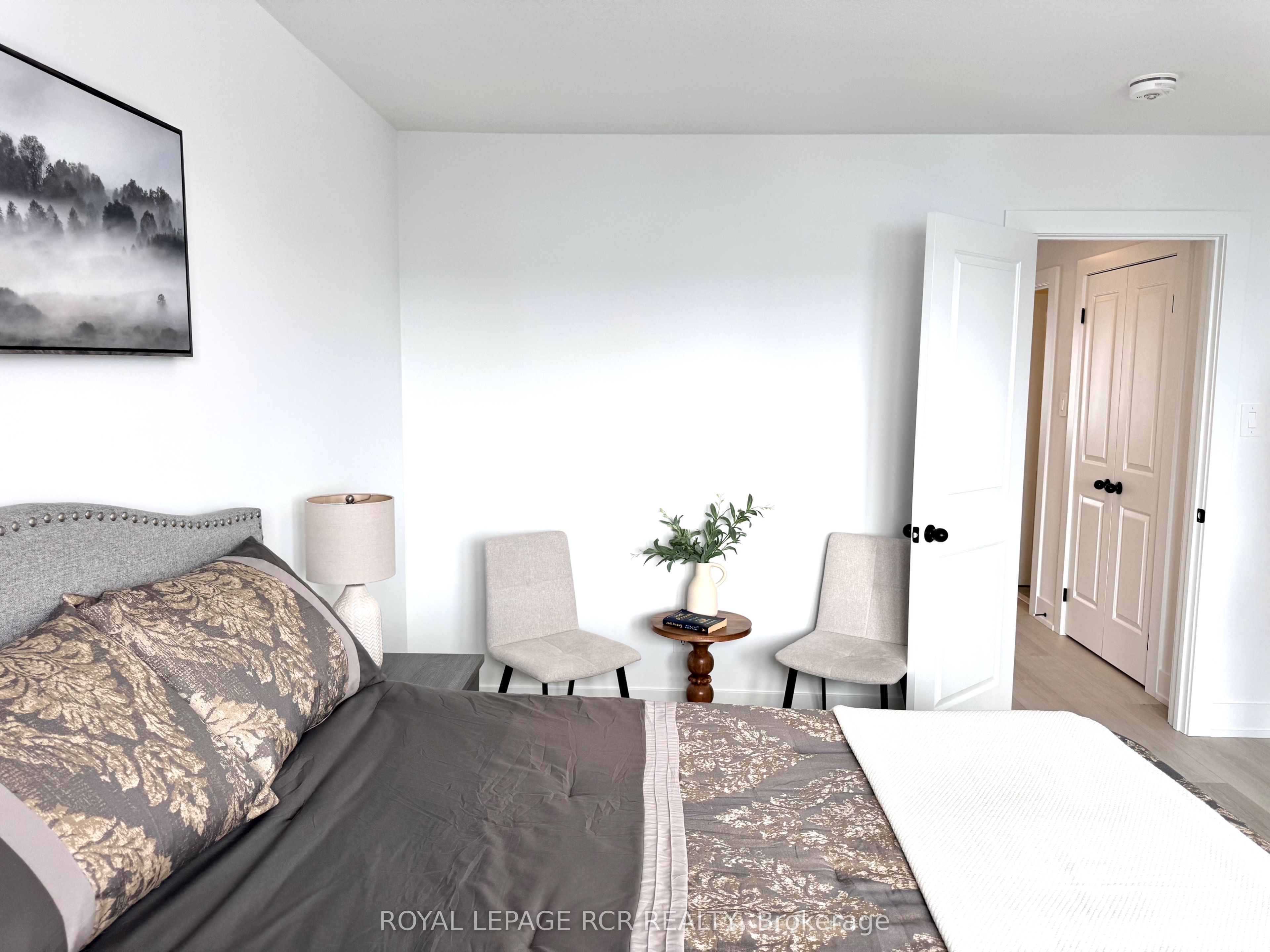 #20 - 690 Broadway Avenue Property Photo 20