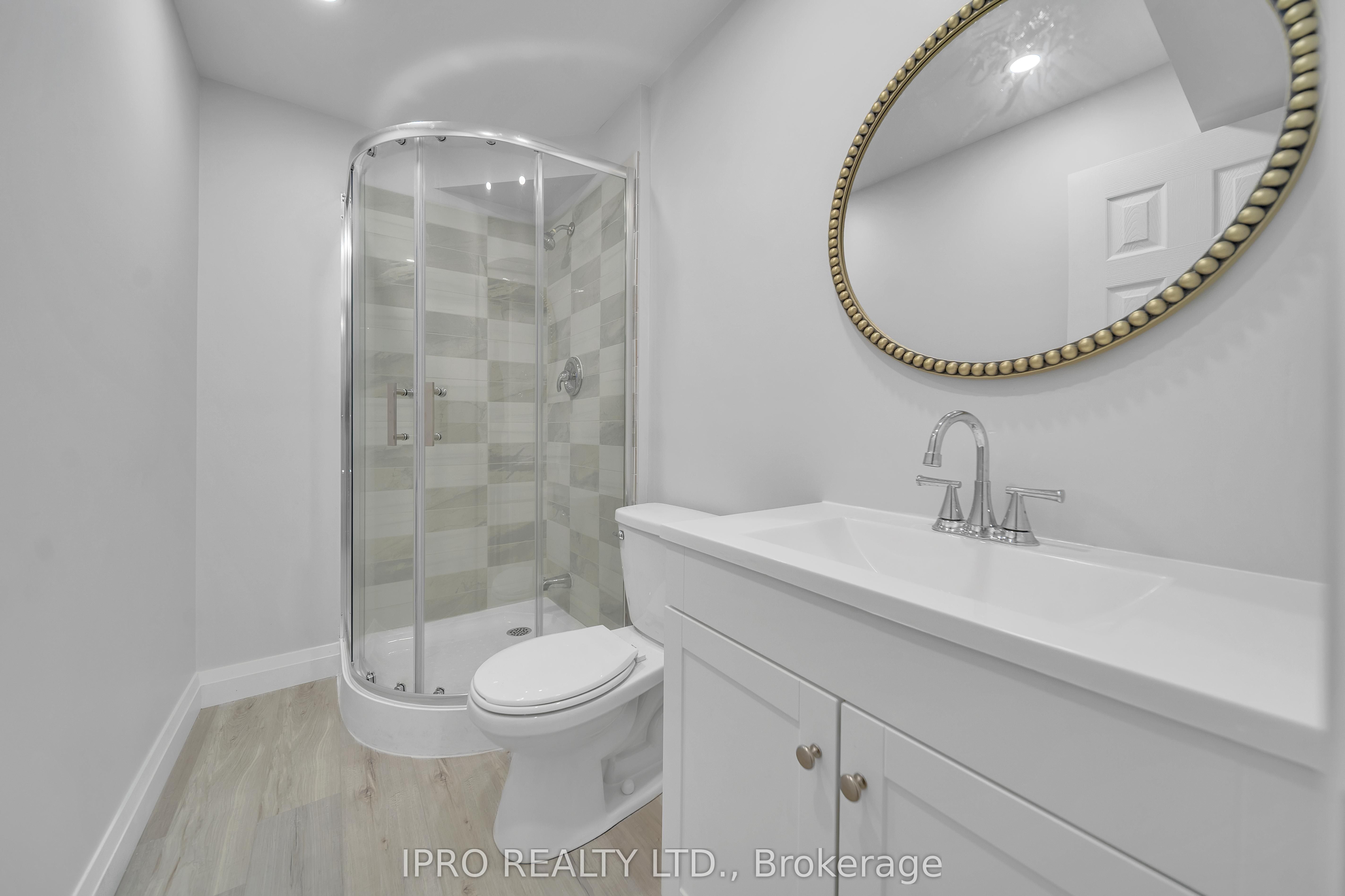 124 Parkinson Cres Property Photo 41