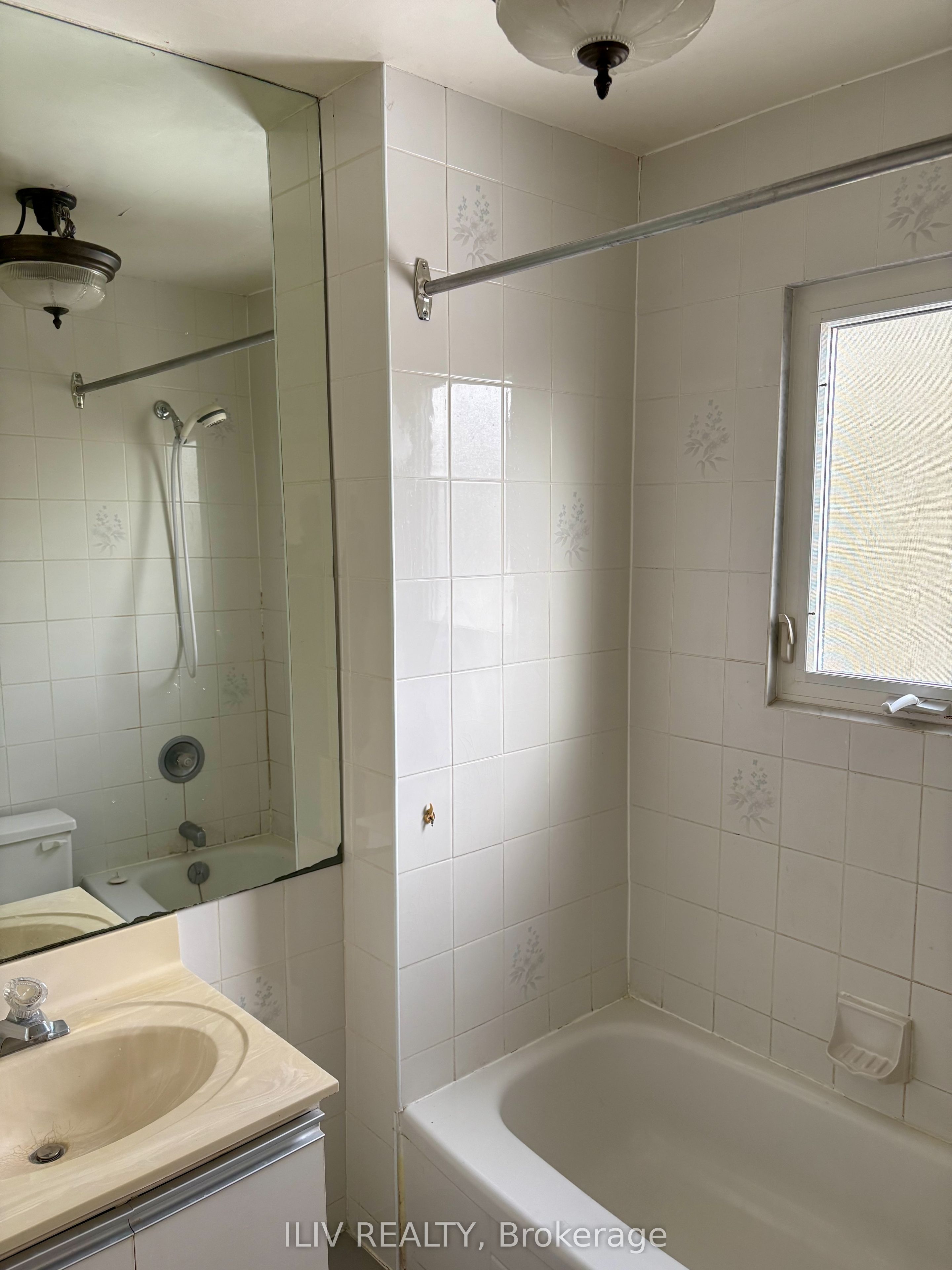 309 Riverside Drive Property Photo 25