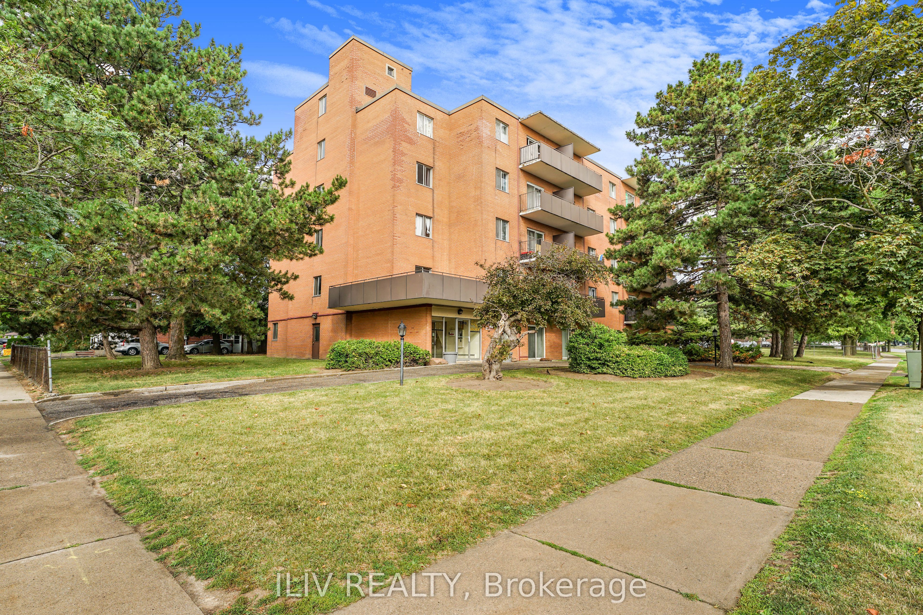 3310 Fieldgate Drive Property Photo 1