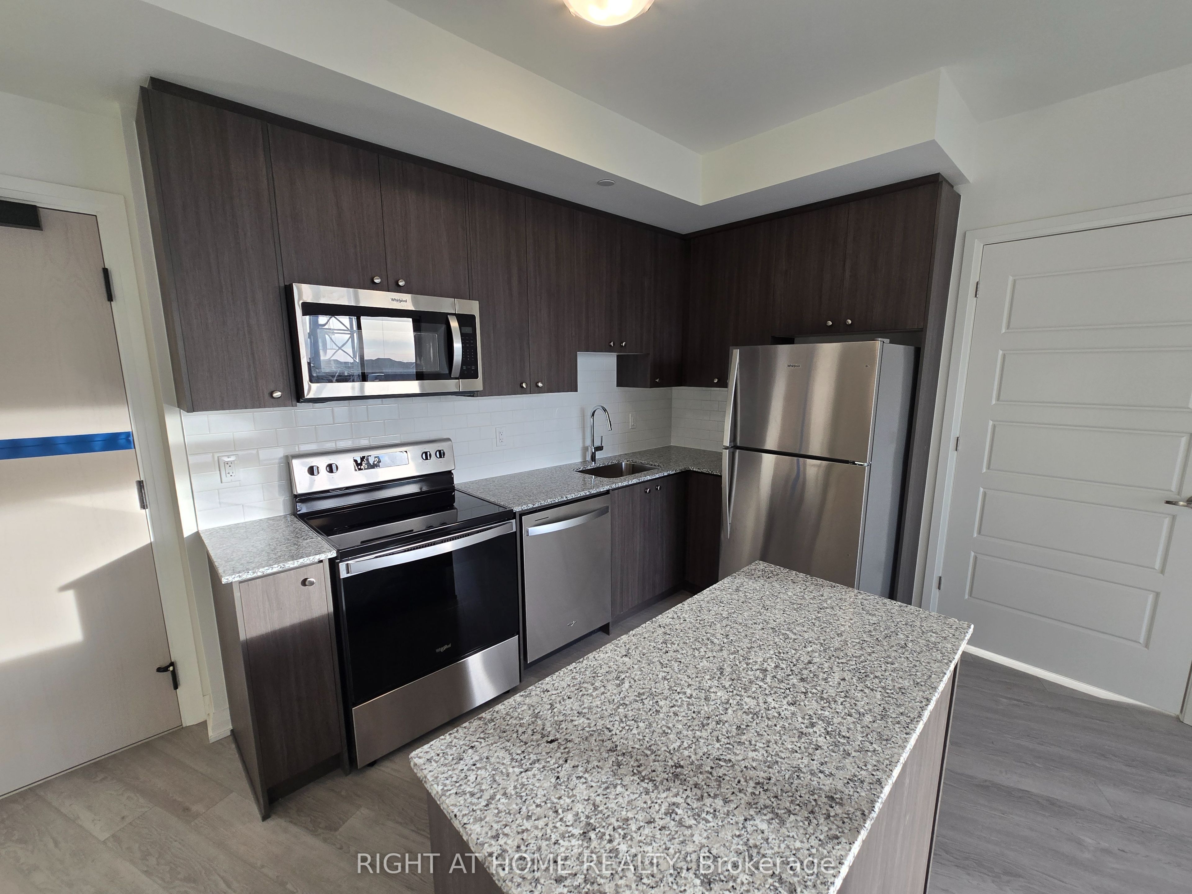 3006 William Cutmore Blvd Property Photo 14