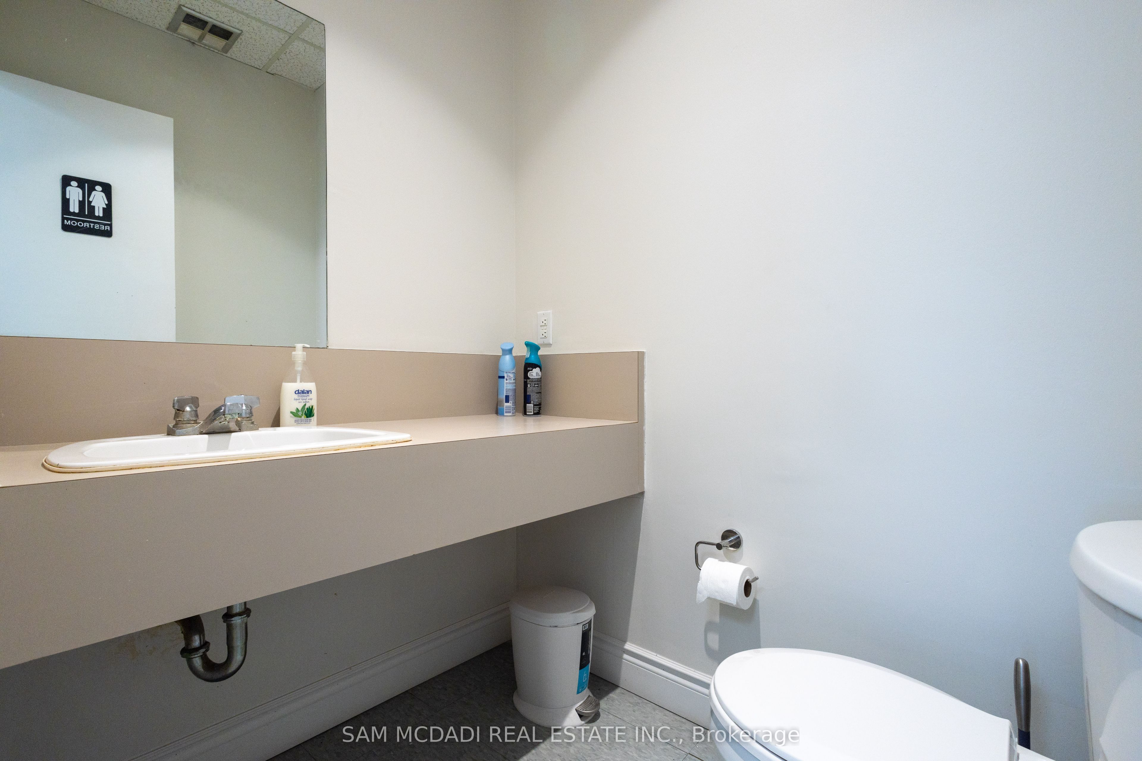 1060 Speers Road 120 Property Photo 18