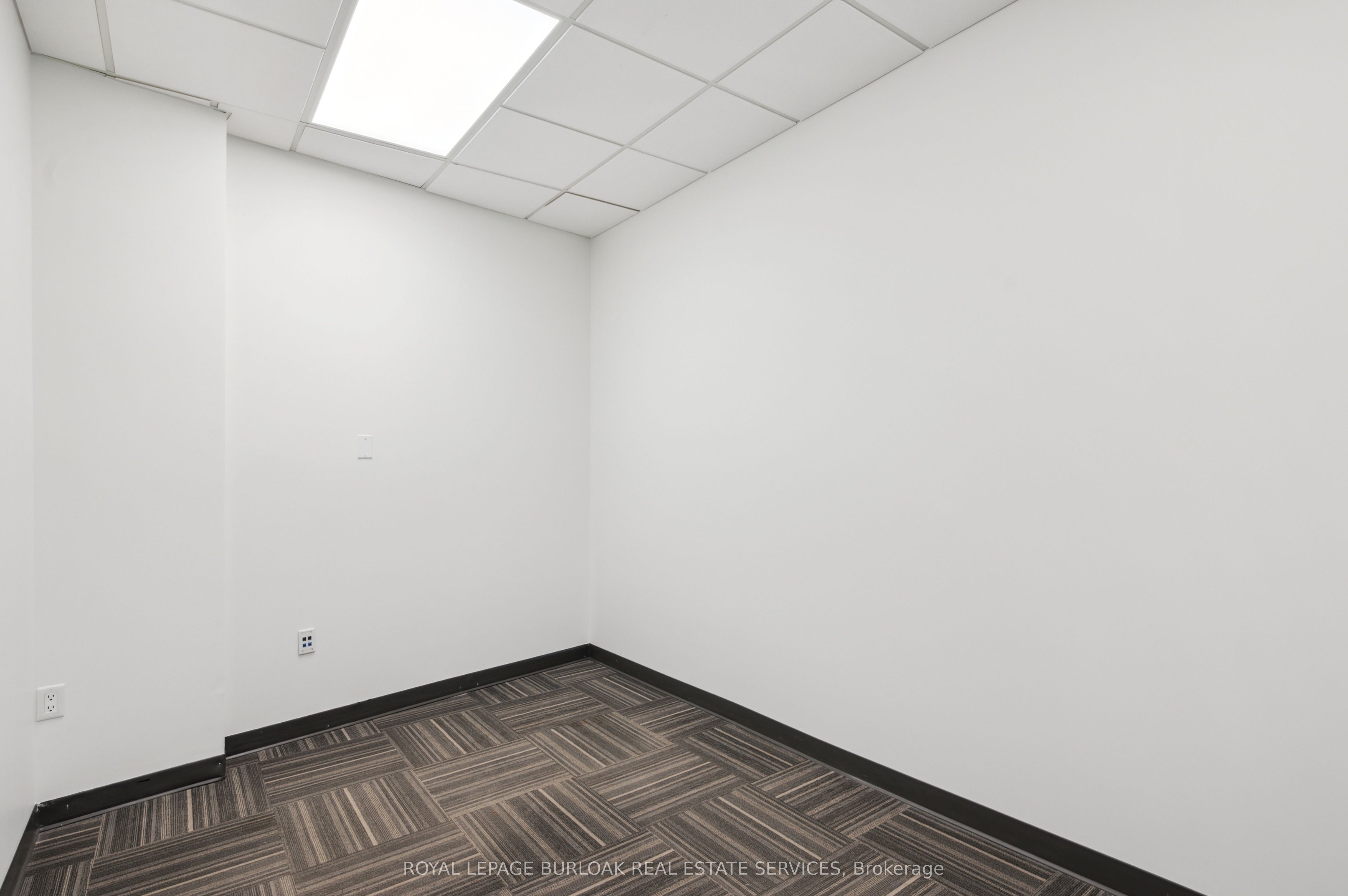 3430 South Service Road 201 Property Photo 11