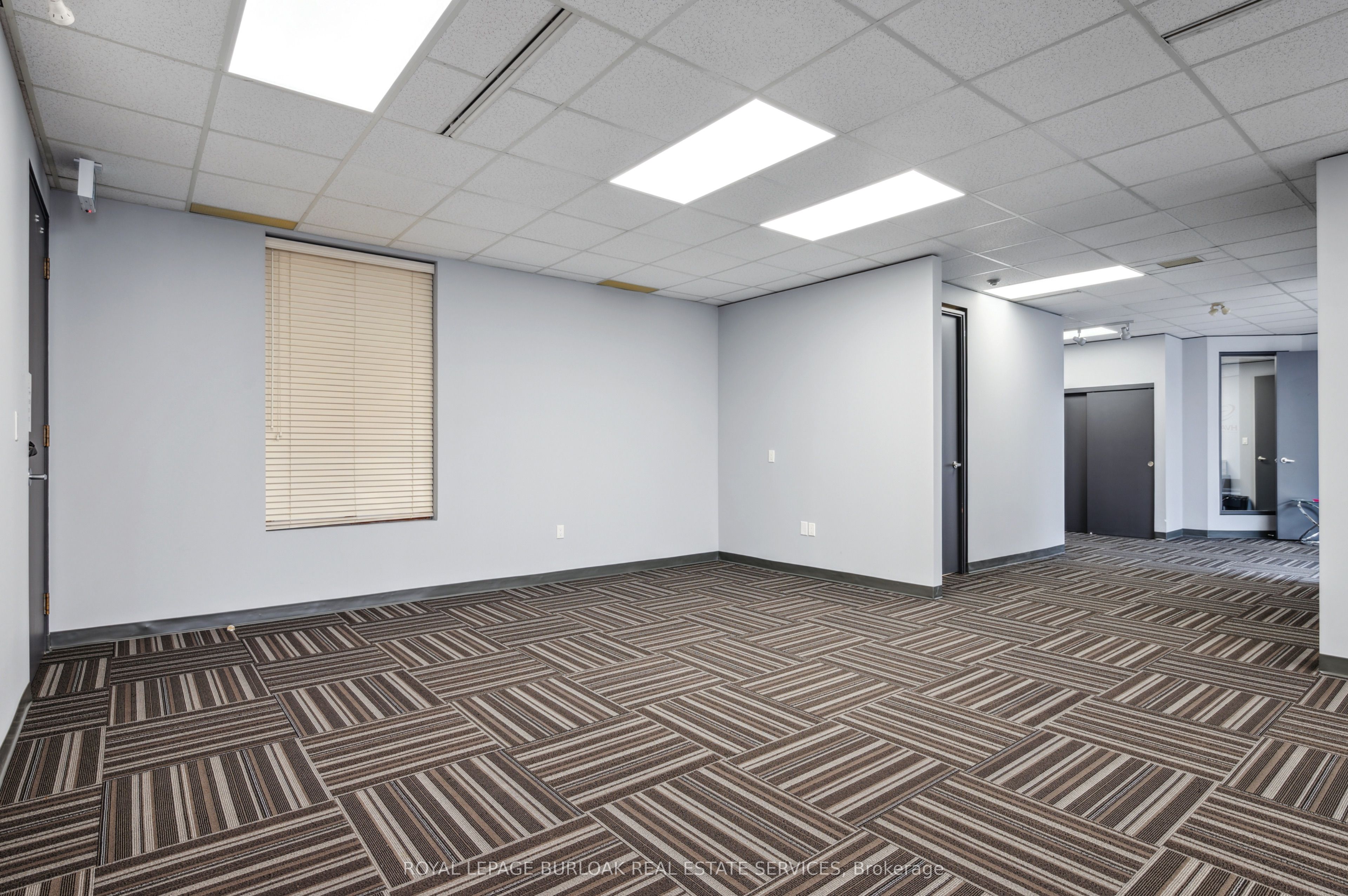 3430 South Service Road 200a Property Photo 44
