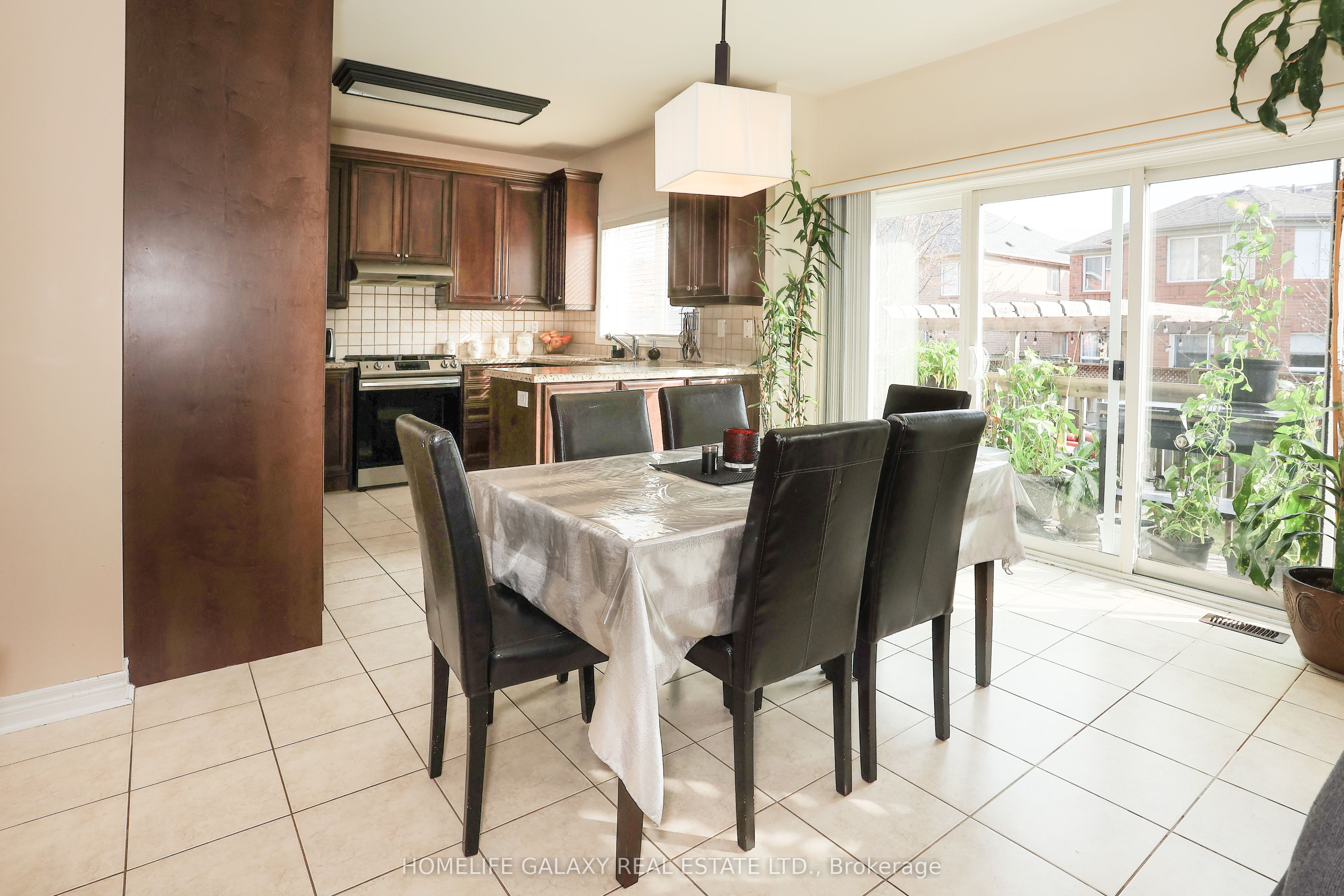 5324 Snowbird Court Property Photo 12