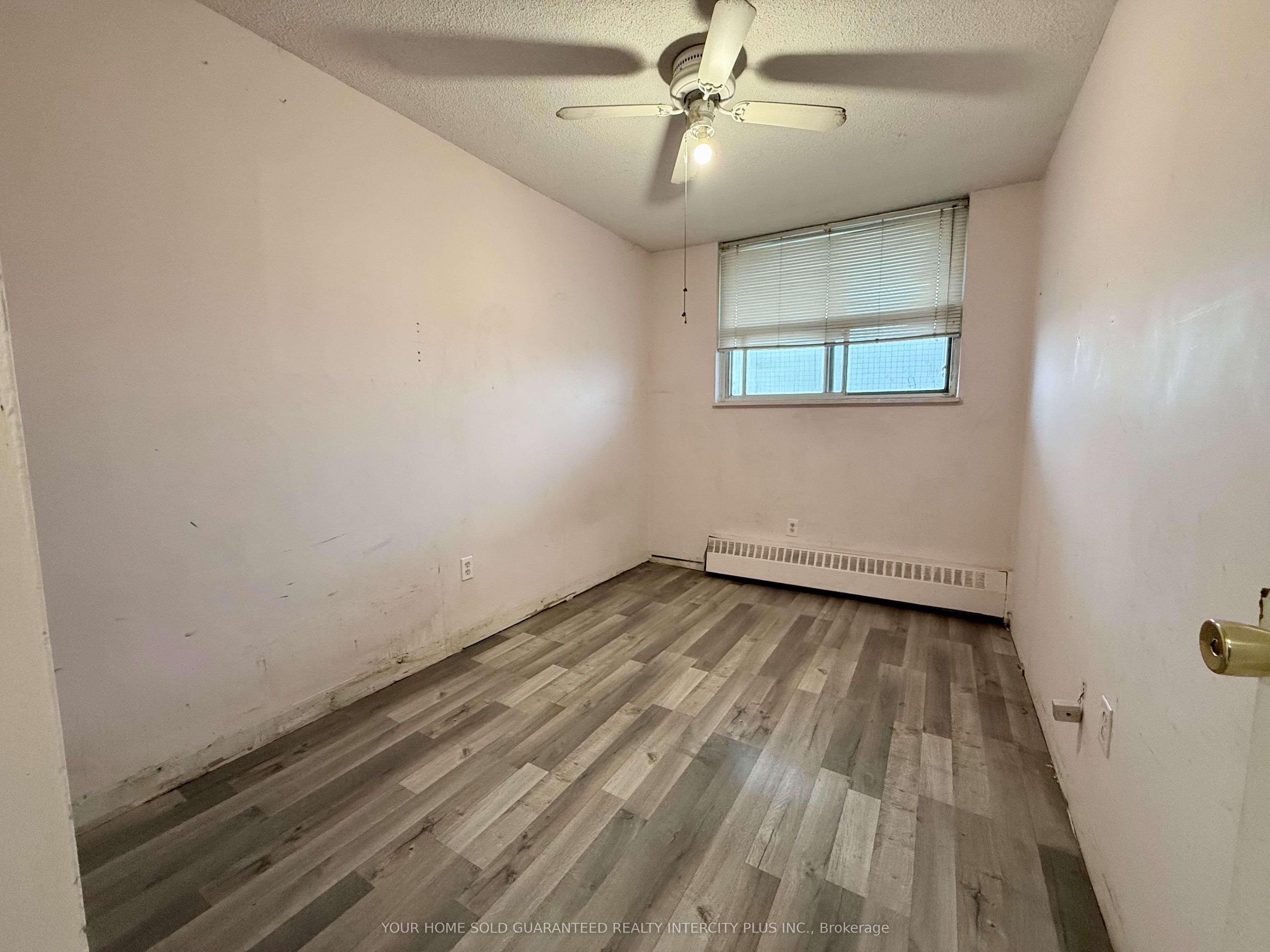 390 Dixon Road 708 Property Photo 13