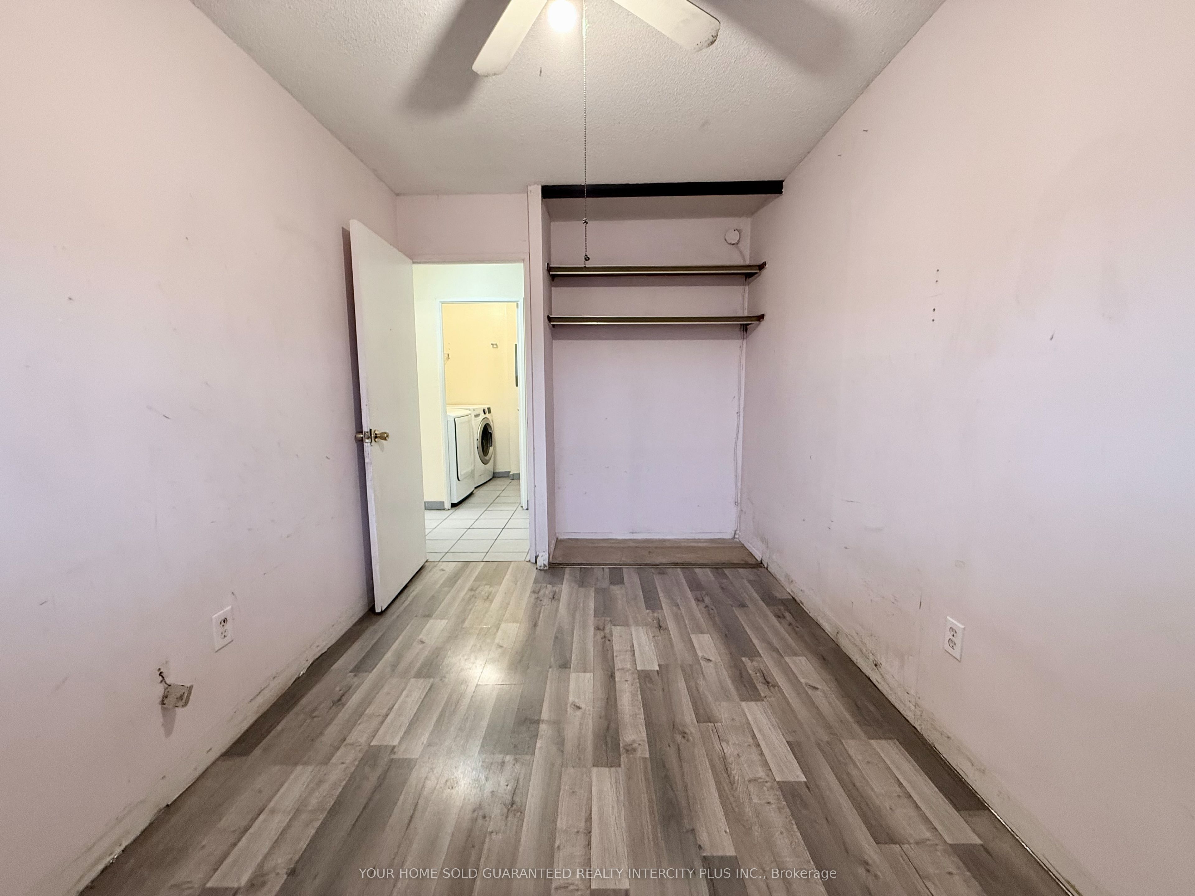 390 Dixon Road 708 Property Photo 14