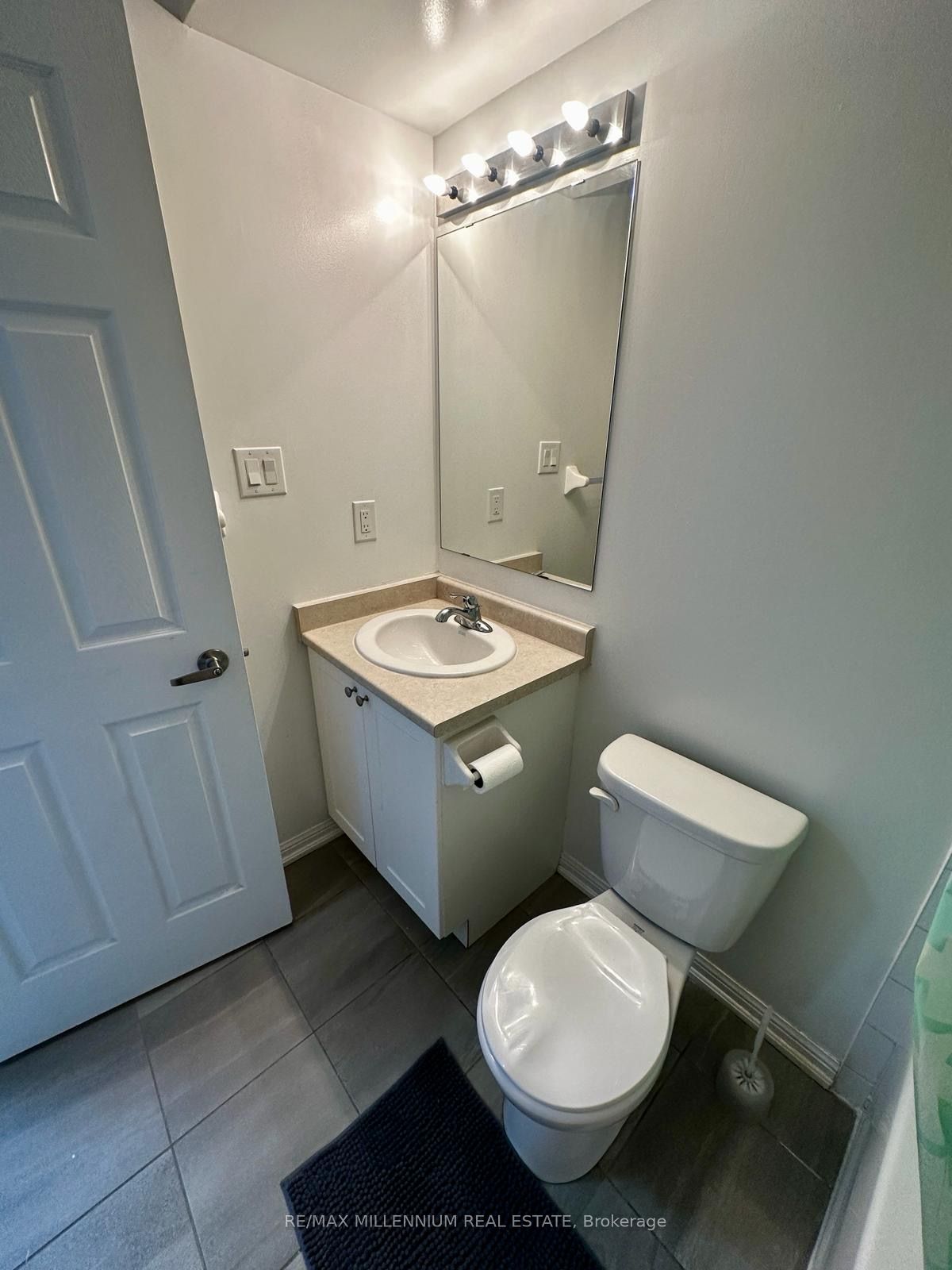 250 Sunny Meadow Blvd Property Photo 19