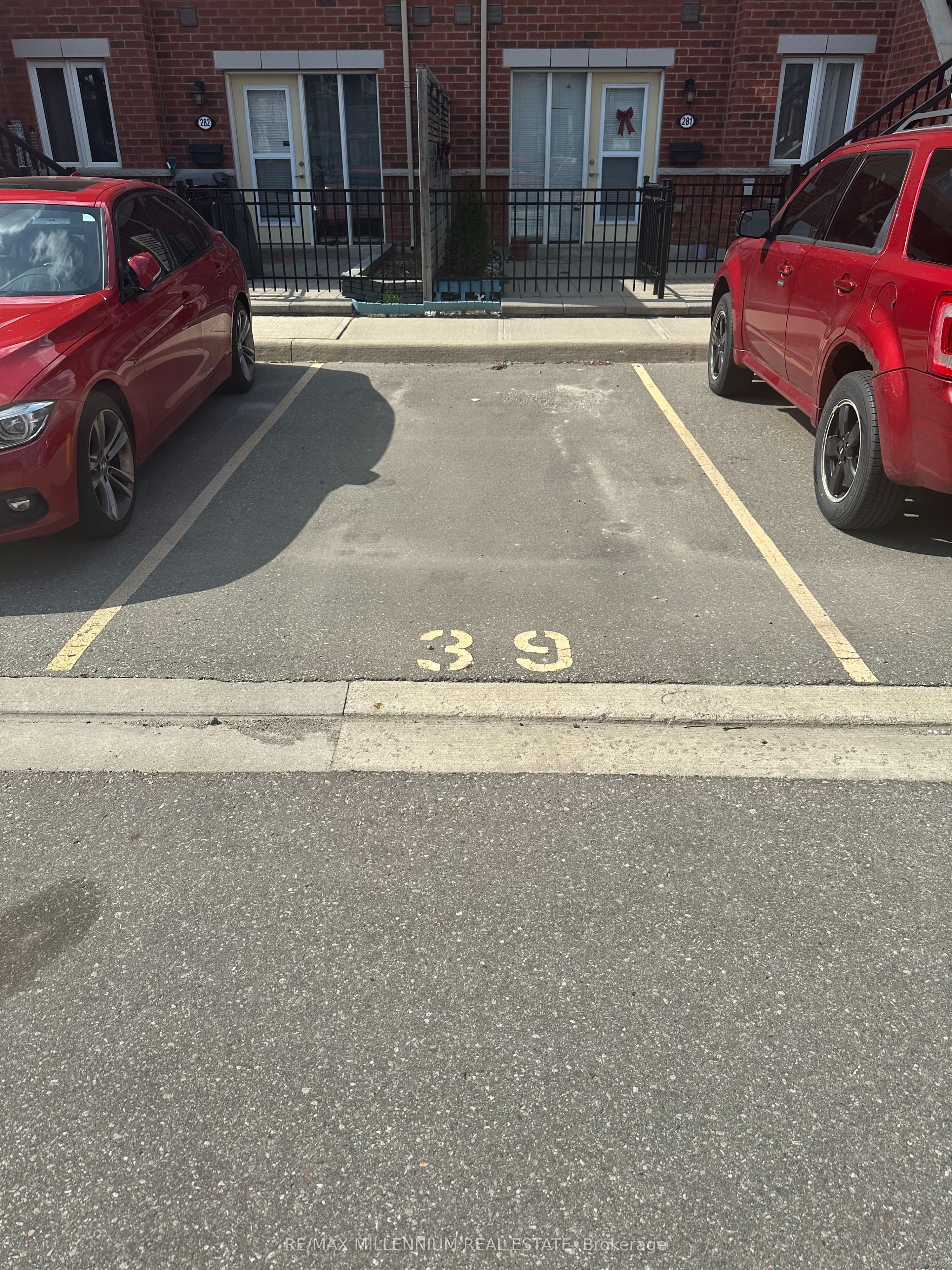 250 Sunny Meadow Blvd Property Photo 22
