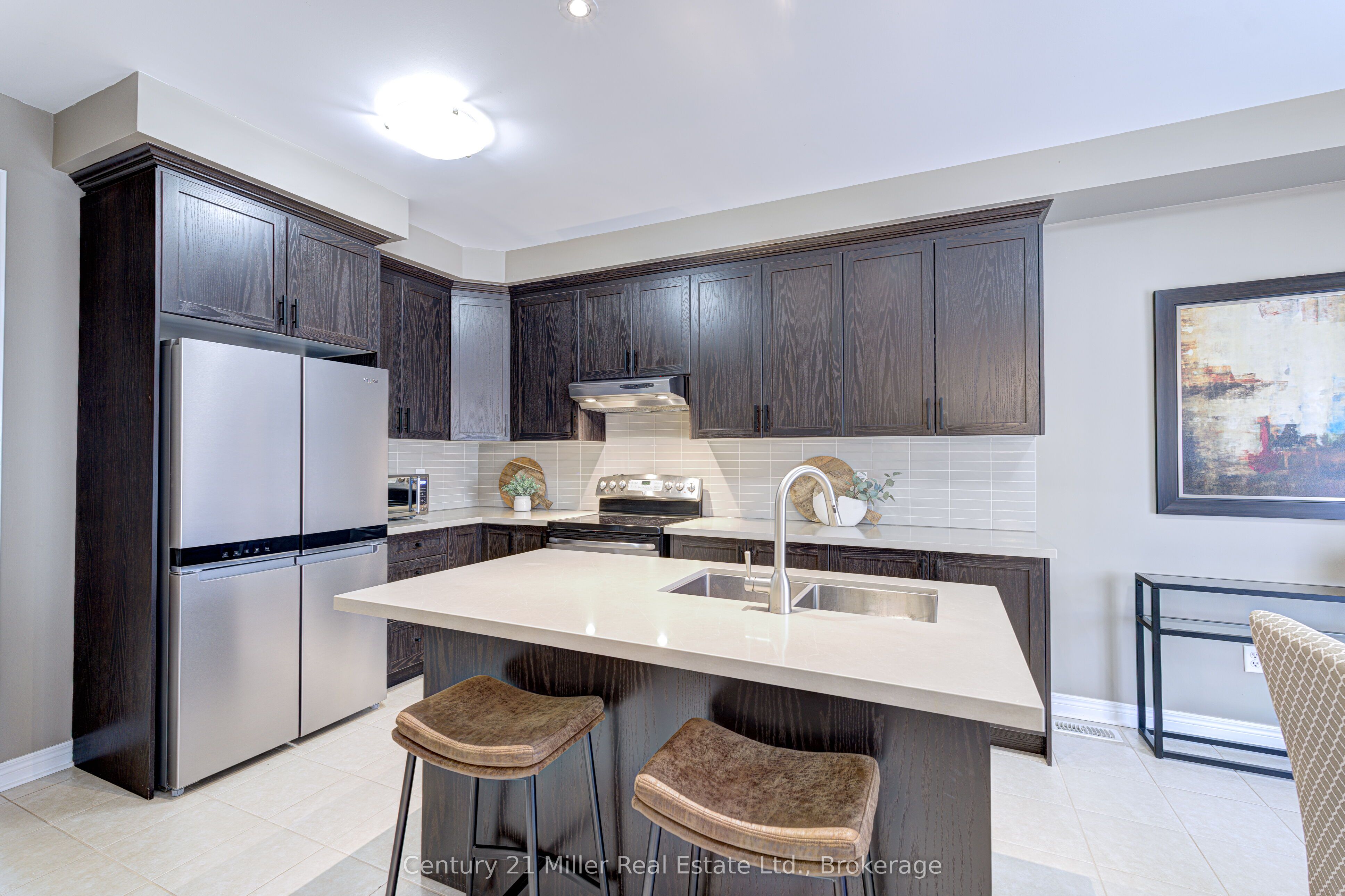 3268 Sealey Crescent Property Photo 16