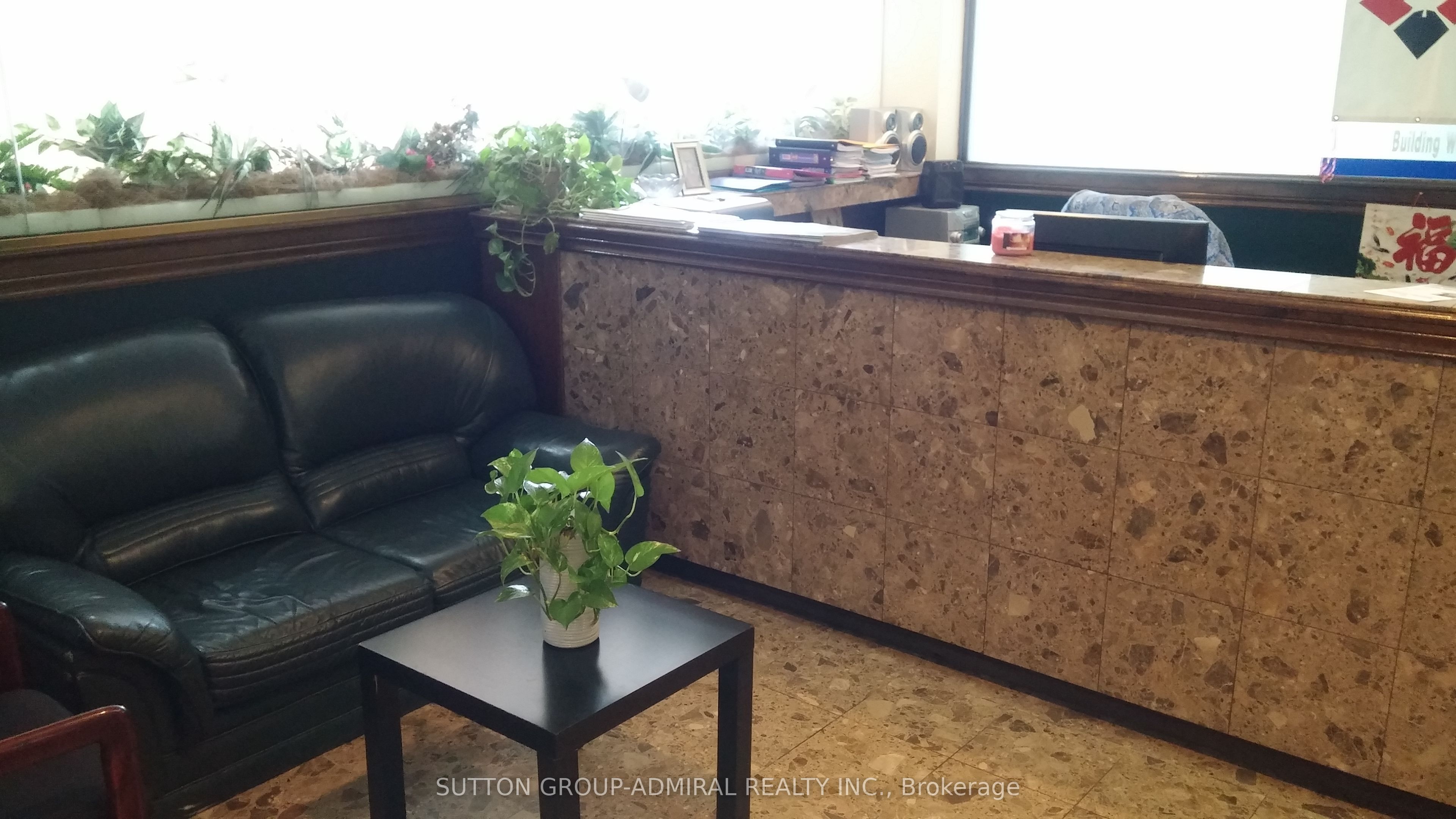 #320 - 5109 Steeles Avenue Property Photo 3