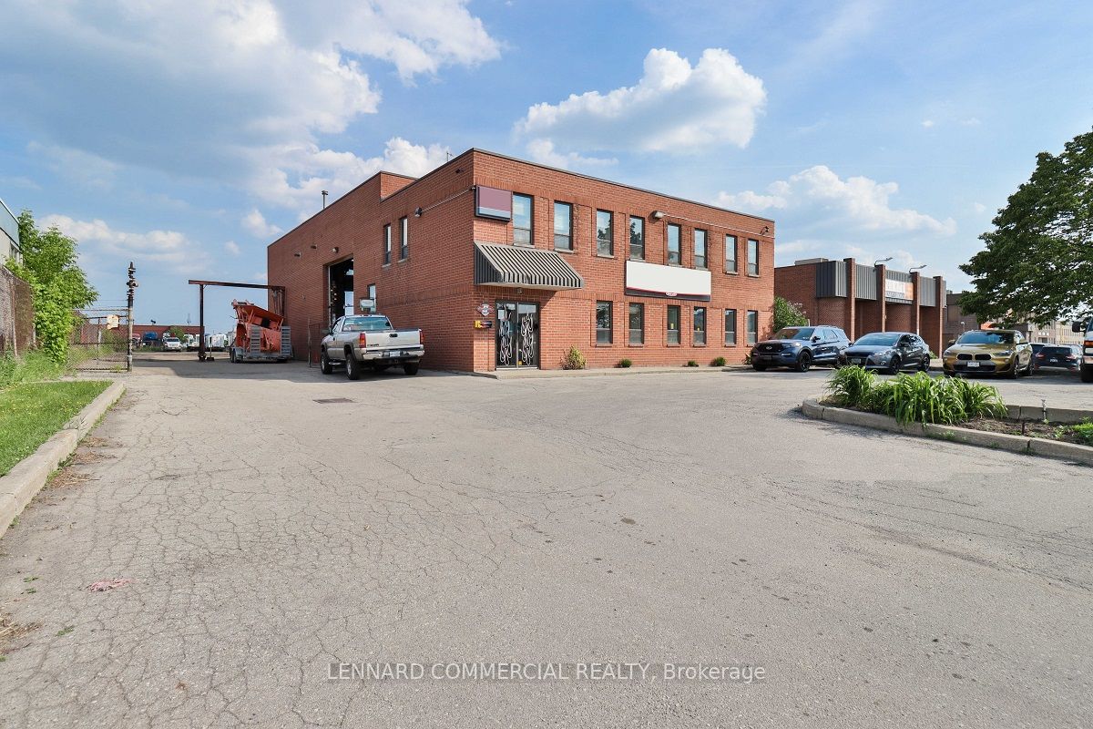 1828 Drew Road Property Photo 2