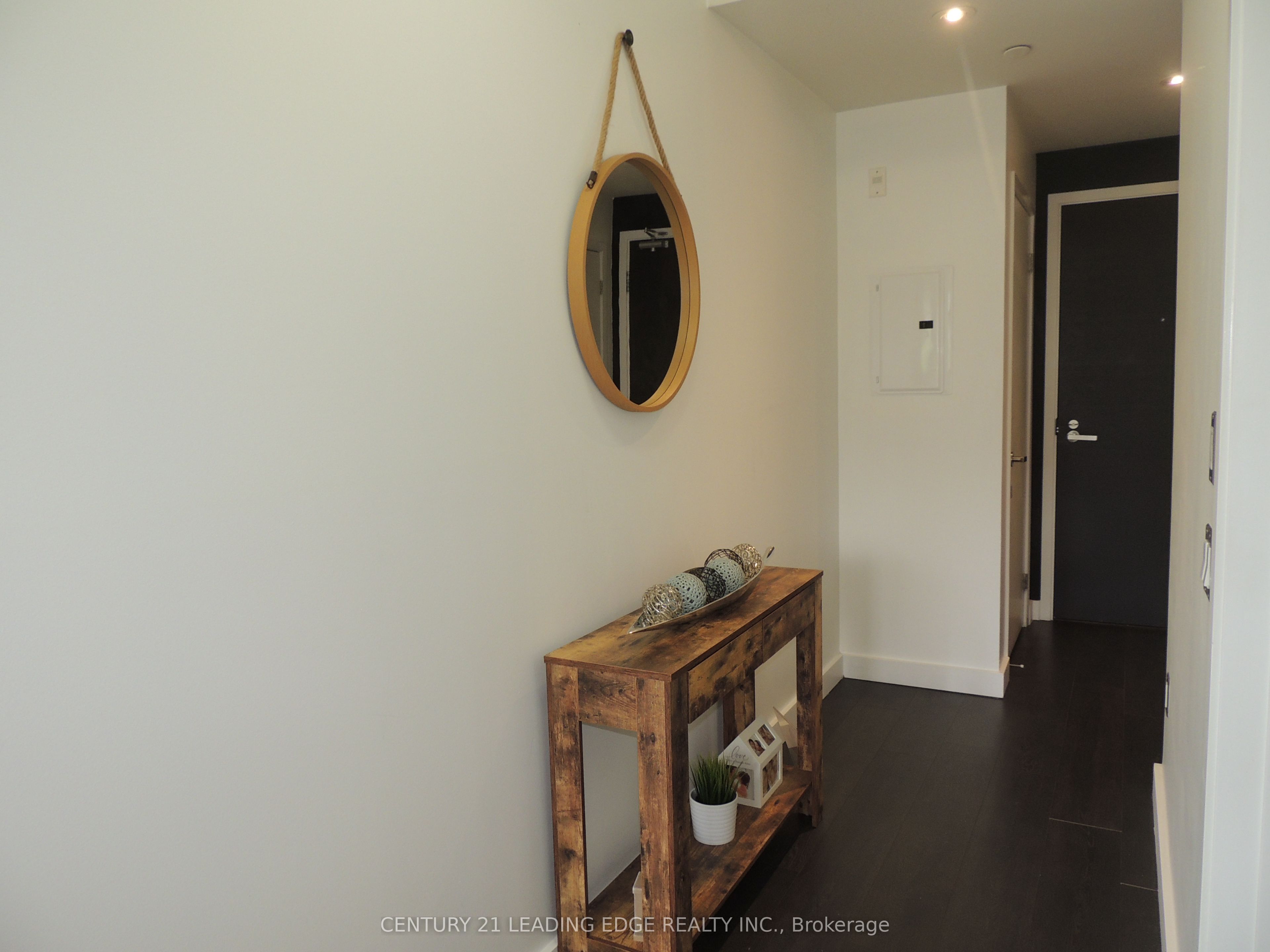 #214 - 5005 Harvard Road Property Photo 5