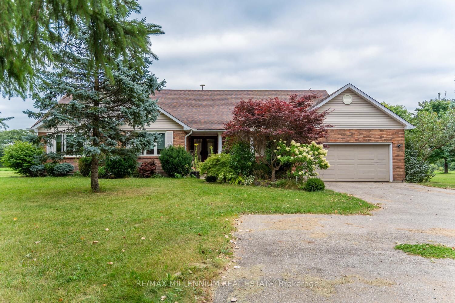 14389 Ninth Line Property Photo