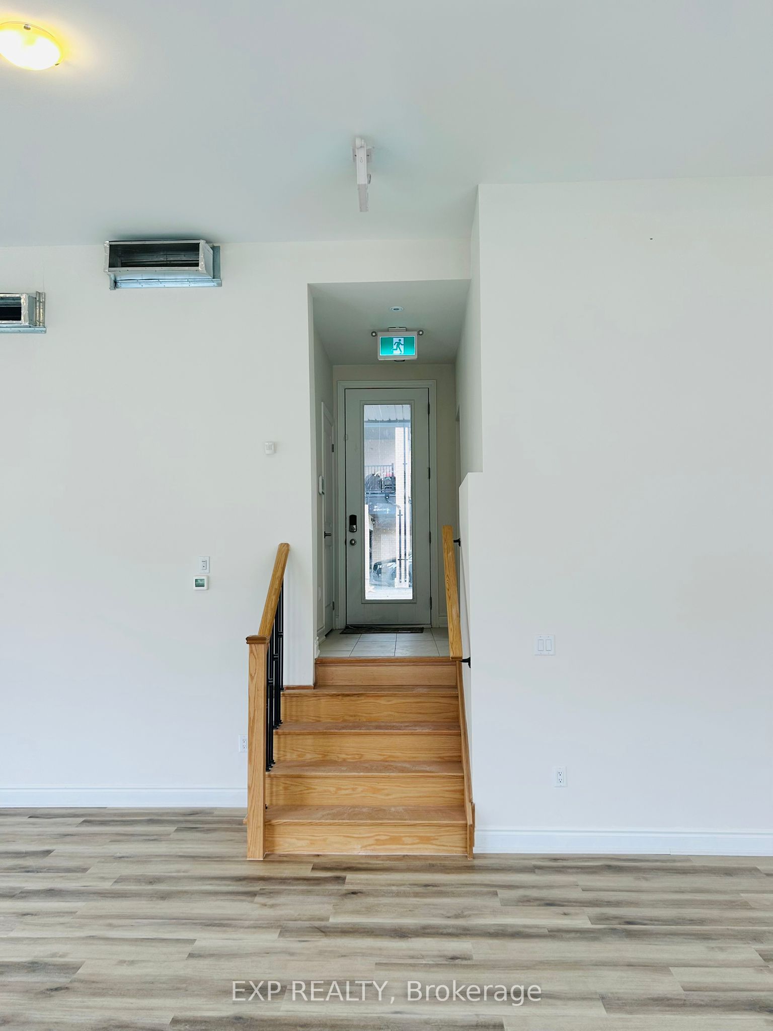 #unit 1 - 3 Marvin Avenue Property Photo 12